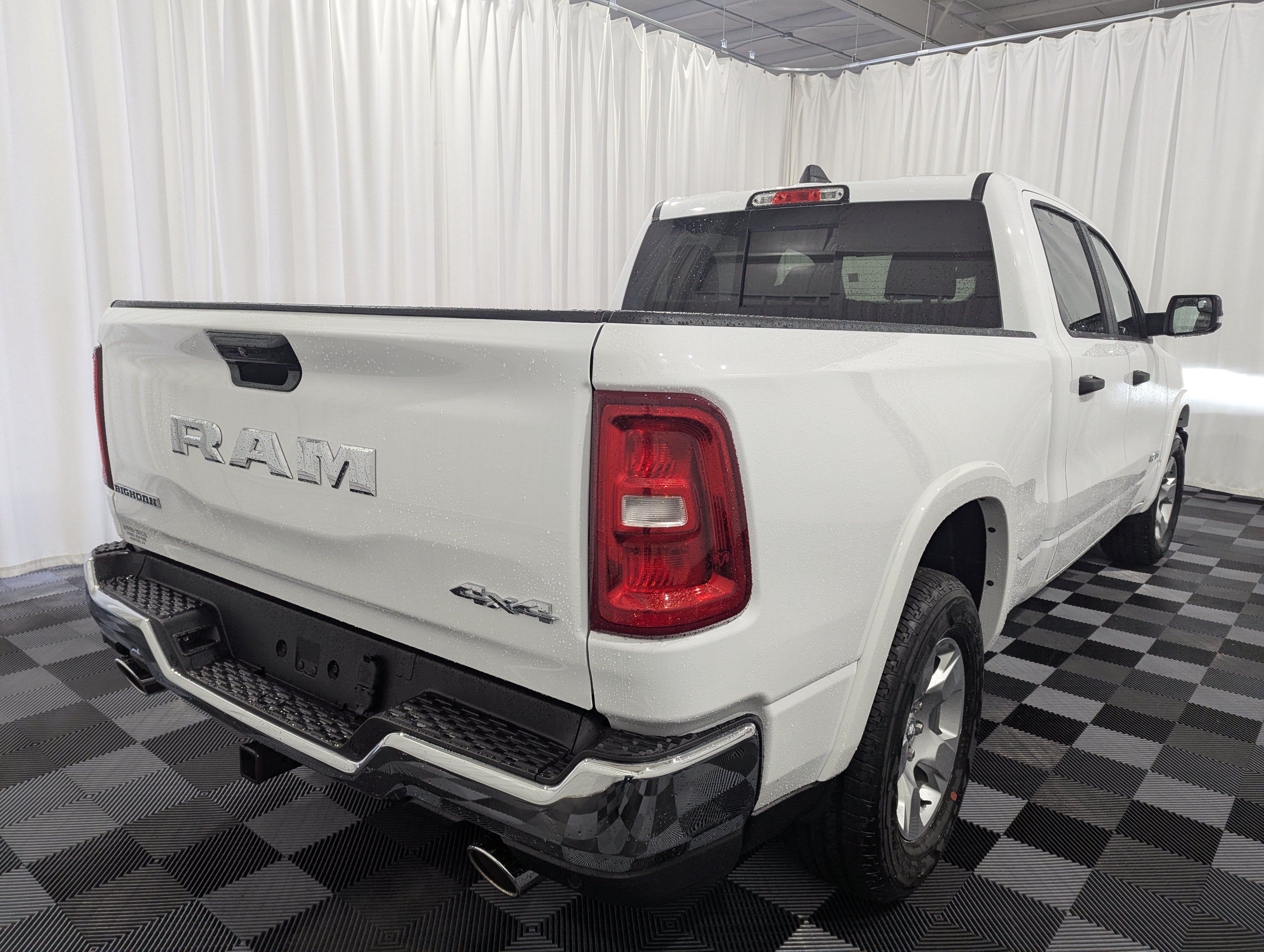2027 RAM 1500 RAM 1500 BIG HORN CREW CAB 4X4 6'4' BOX