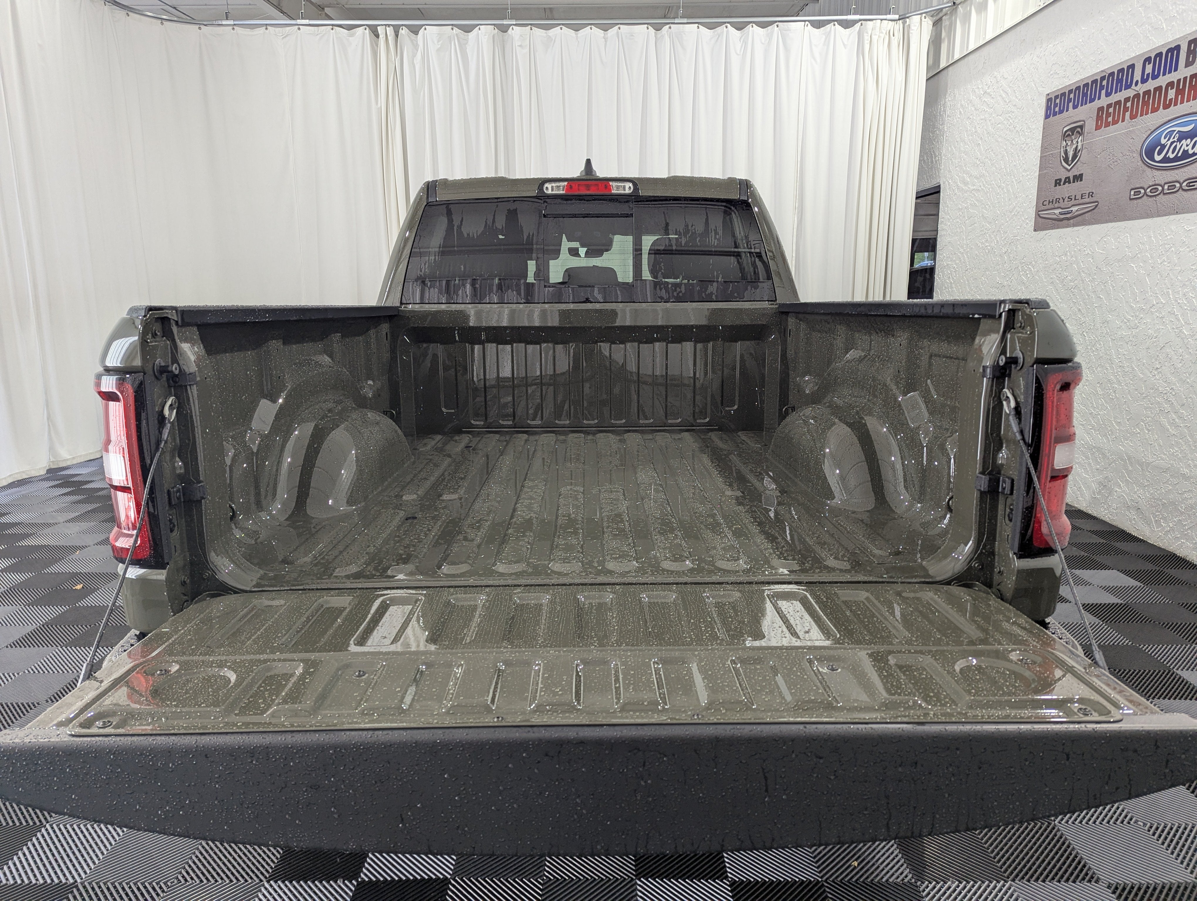 2027 RAM 1500 RAM 1500 BIG HORN CREW CAB 4X4 6'4' BOX
