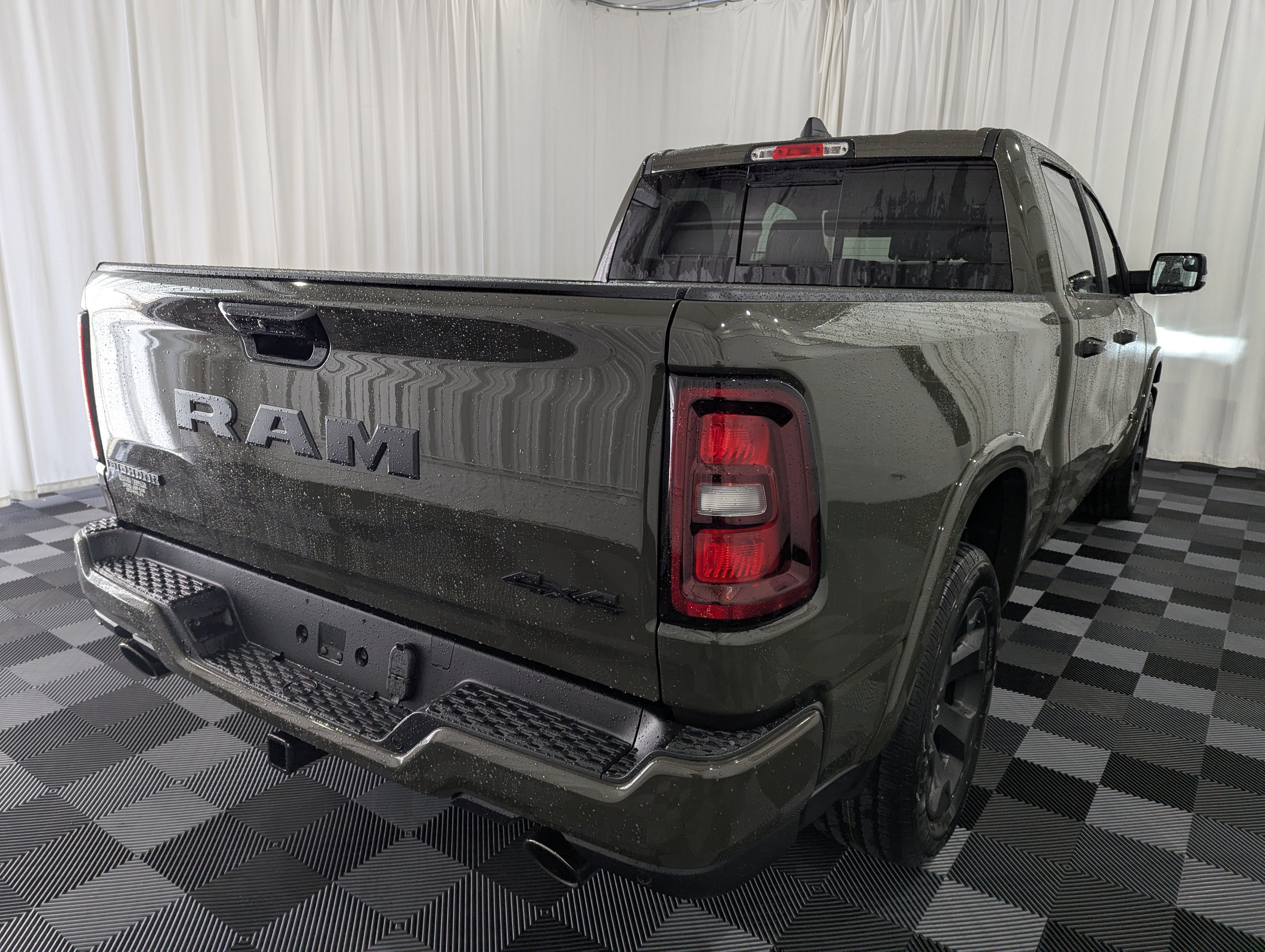 2027 RAM 1500 RAM 1500 BIG HORN CREW CAB 4X4 6'4' BOX