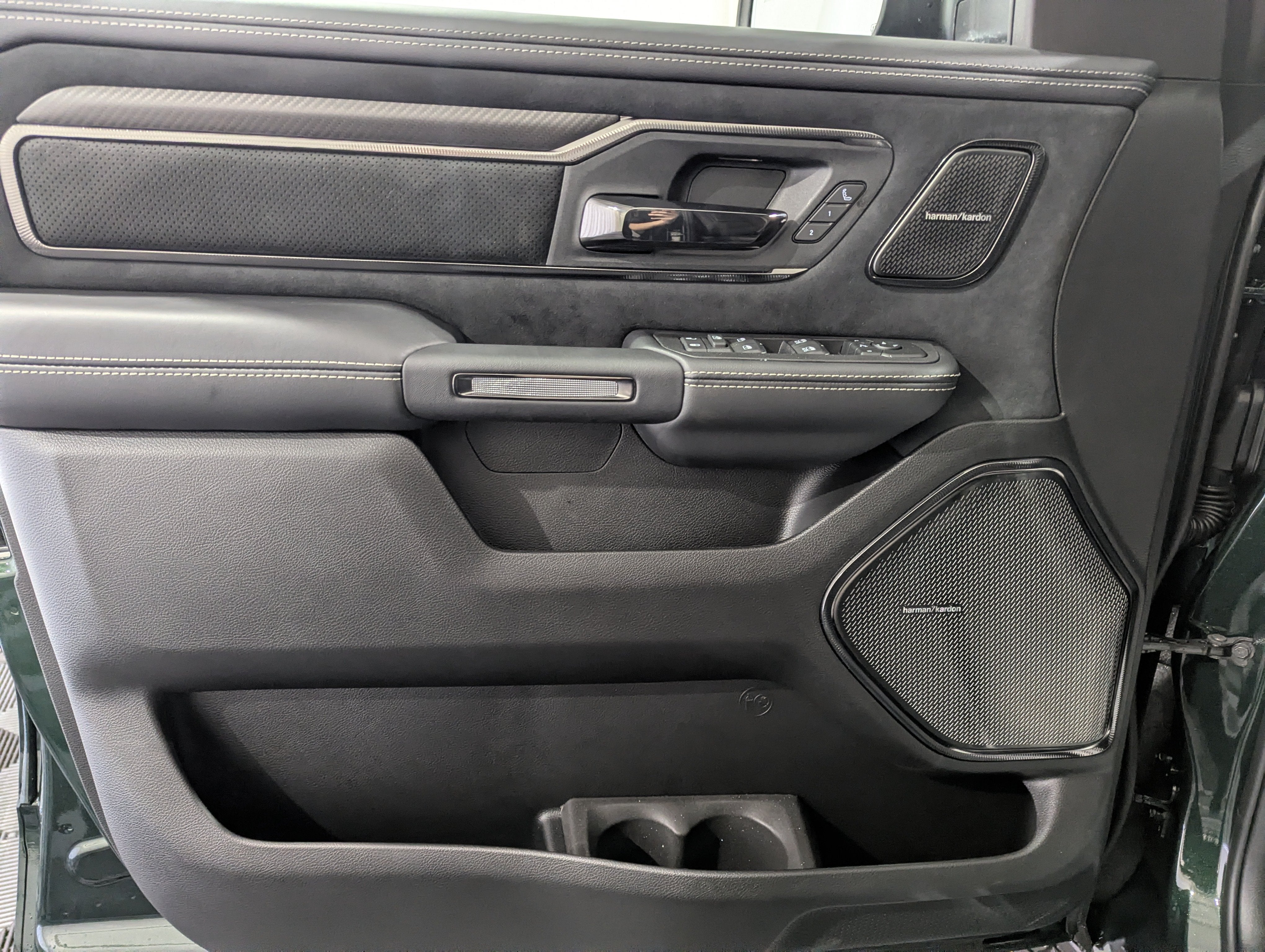 2026 RAM 1500 RAM 1500 RHO CREW CAB 4X4 5'7' BOX