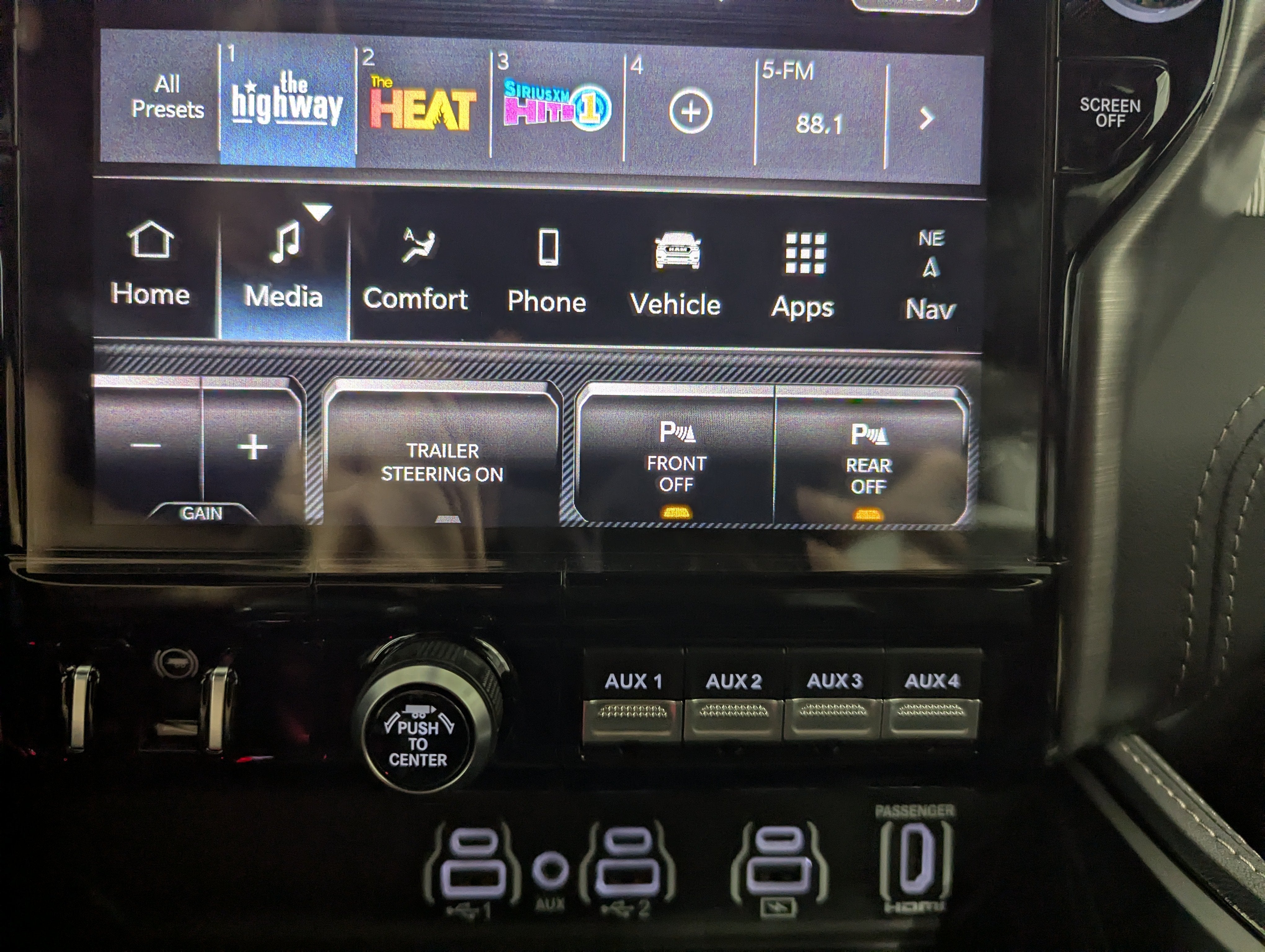 2026 RAM 1500 RAM 1500 RHO CREW CAB 4X4 5'7' BOX