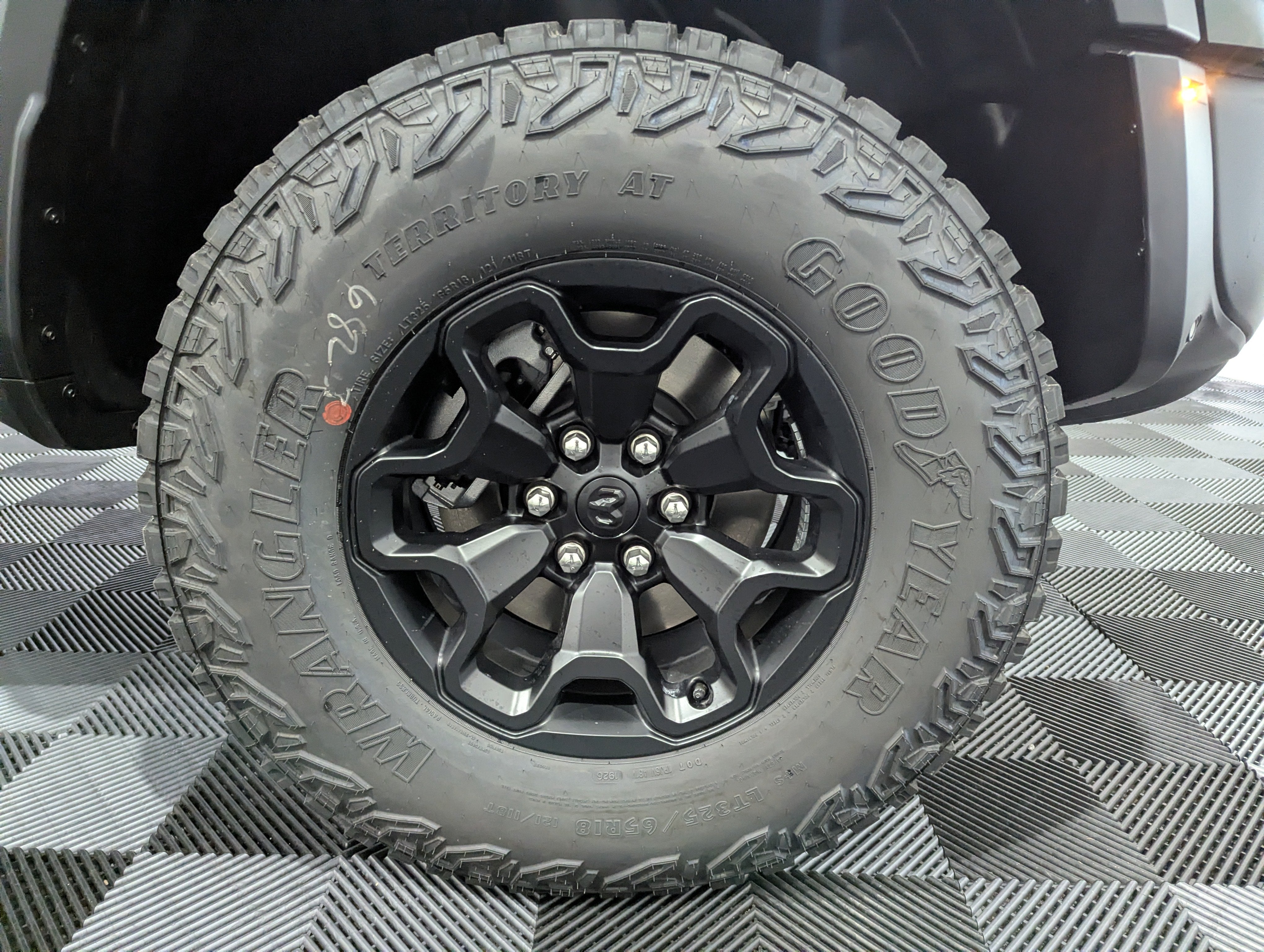 2026 RAM 1500 RAM 1500 RHO CREW CAB 4X4 5'7' BOX