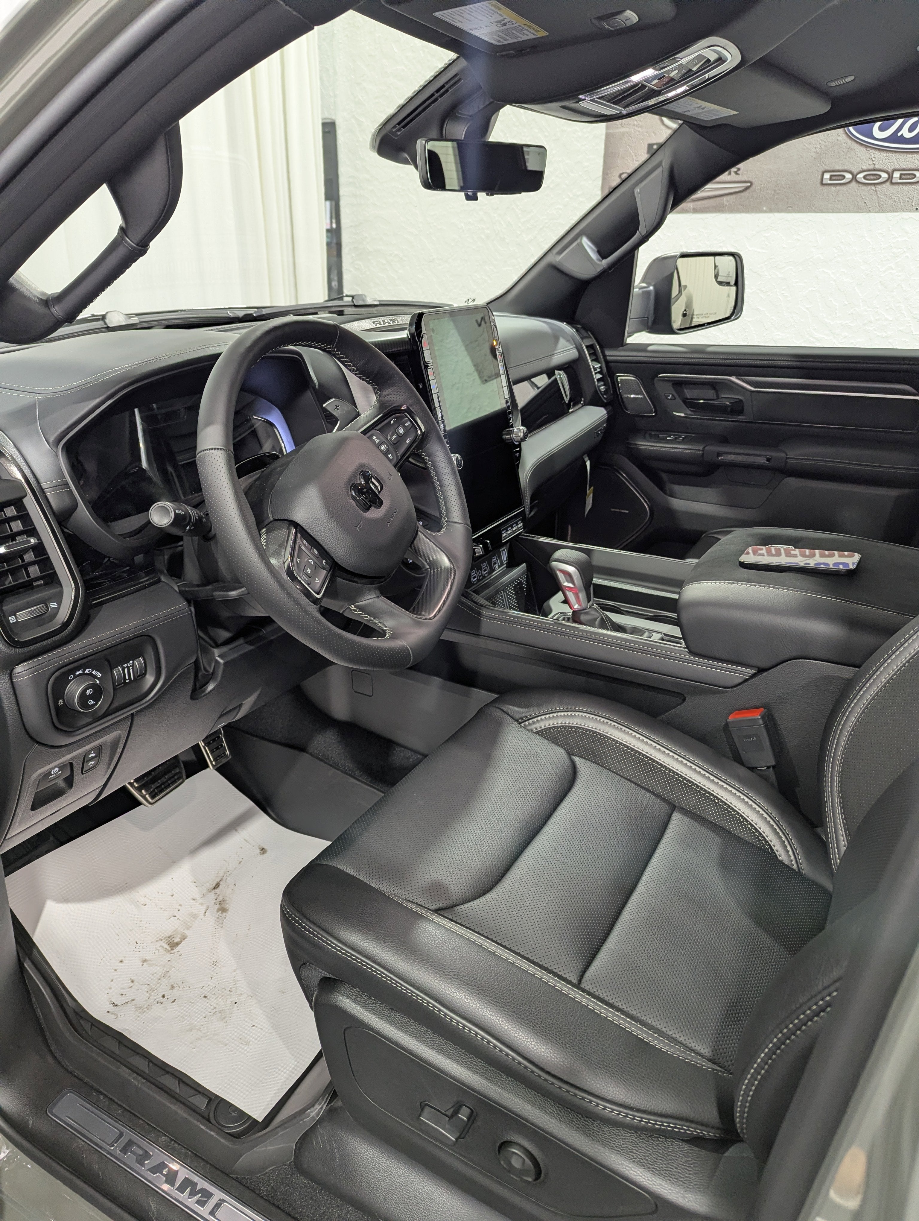 2026 RAM Ram 1500 RAM 1500 RHO CREW CAB 4X4 5'7' BOX