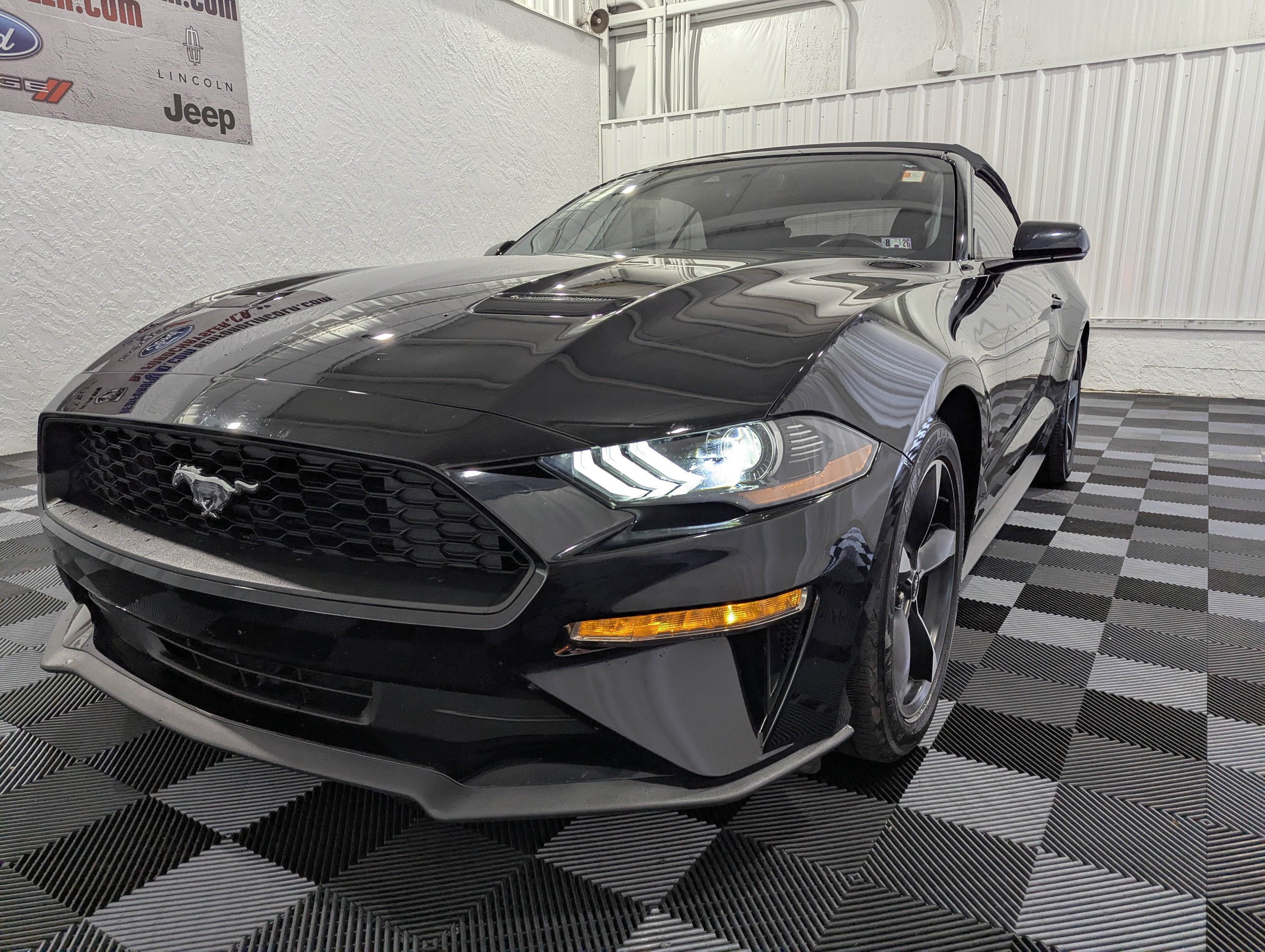2019 Ford Mustang EcoBoost