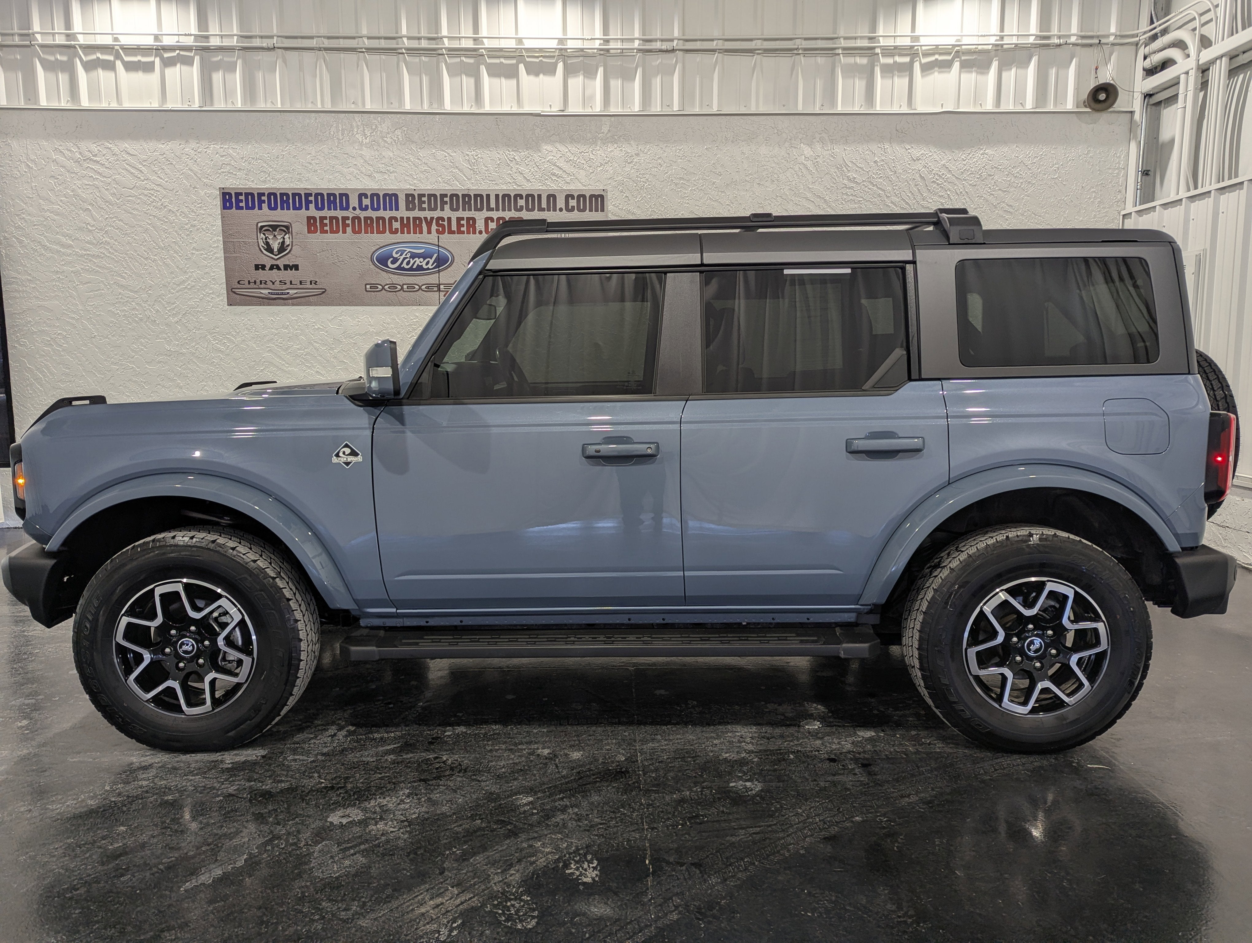 2024 Ford Bronco Outer Banks