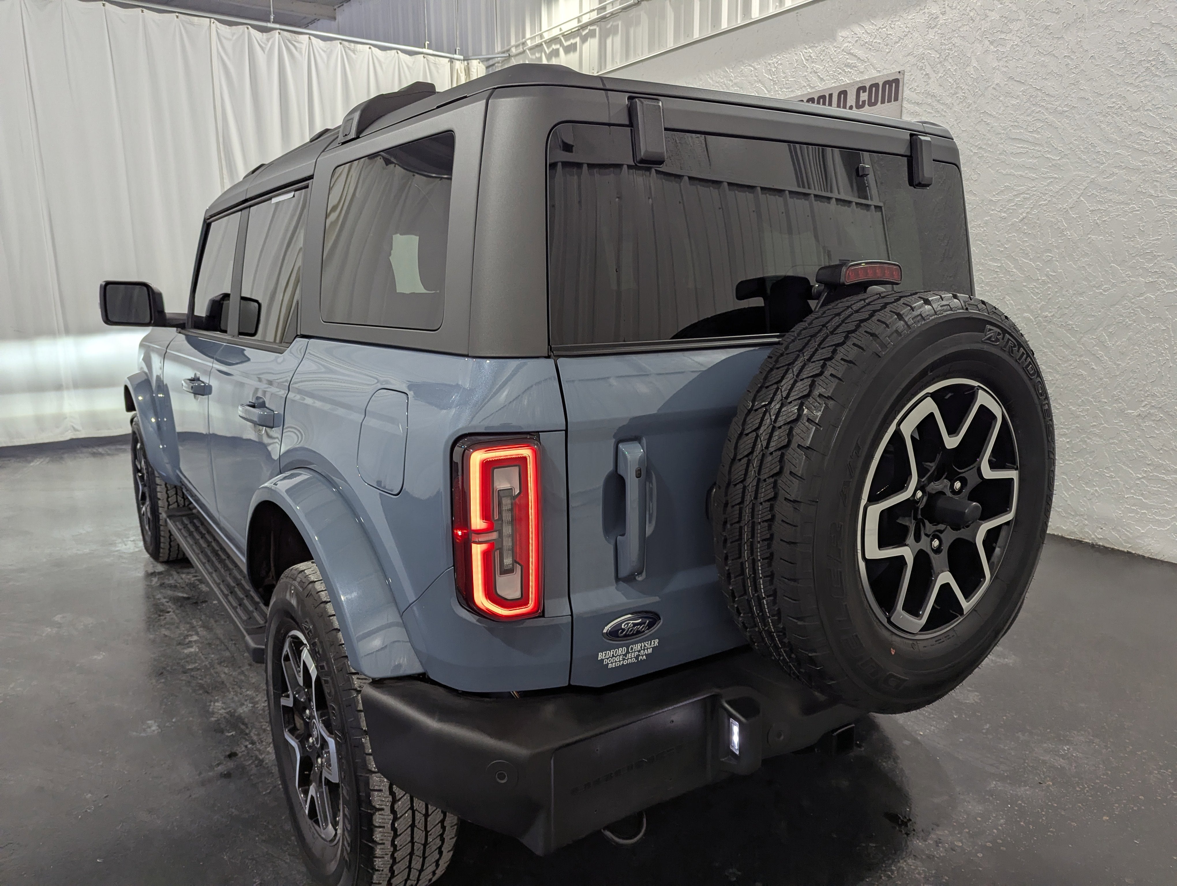 2024 Ford Bronco Outer Banks