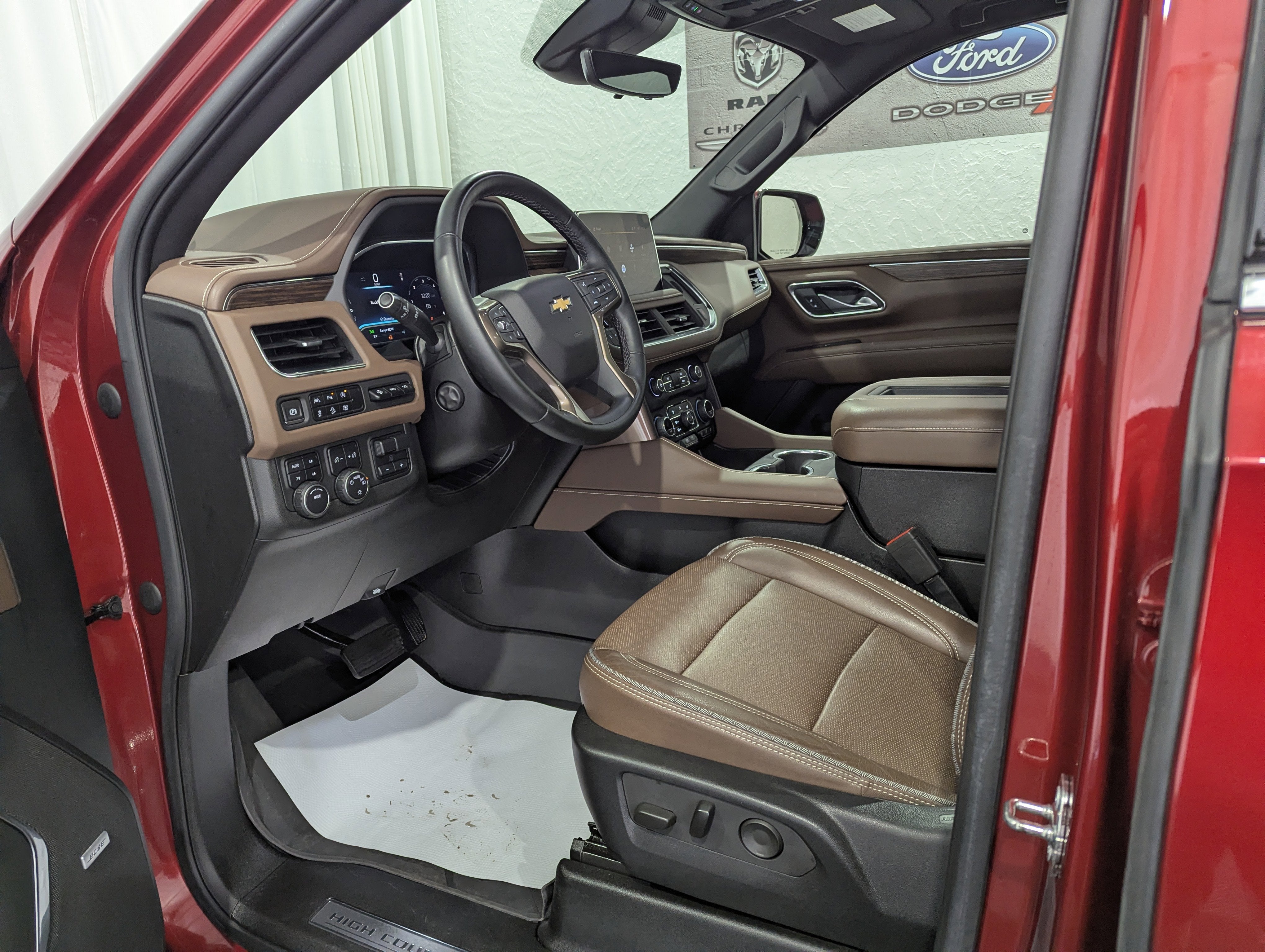 2023 Chevrolet Tahoe 4WD High Country