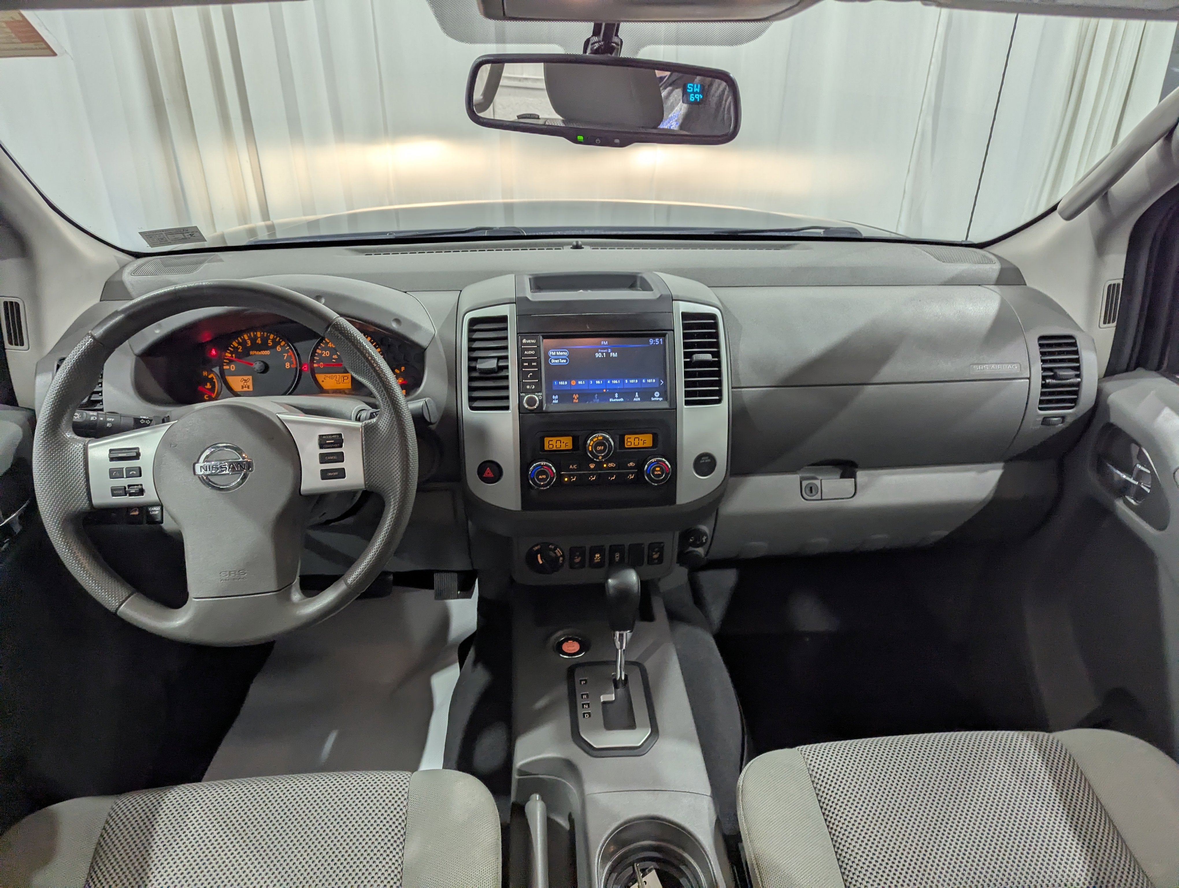 2020 Nissan Frontier Crew Cab SV 4x4