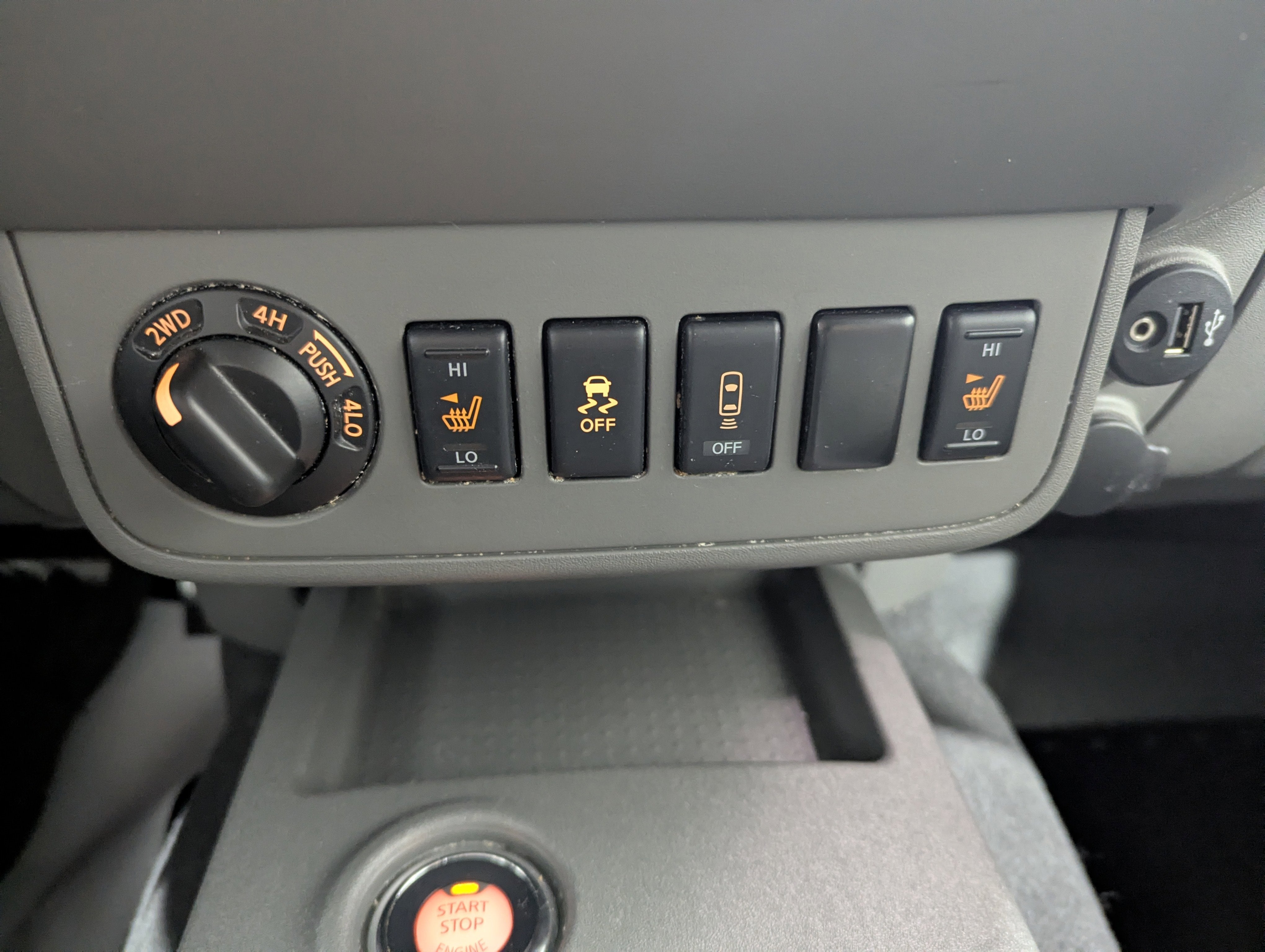 2020 Nissan Frontier Crew Cab SV 4x4