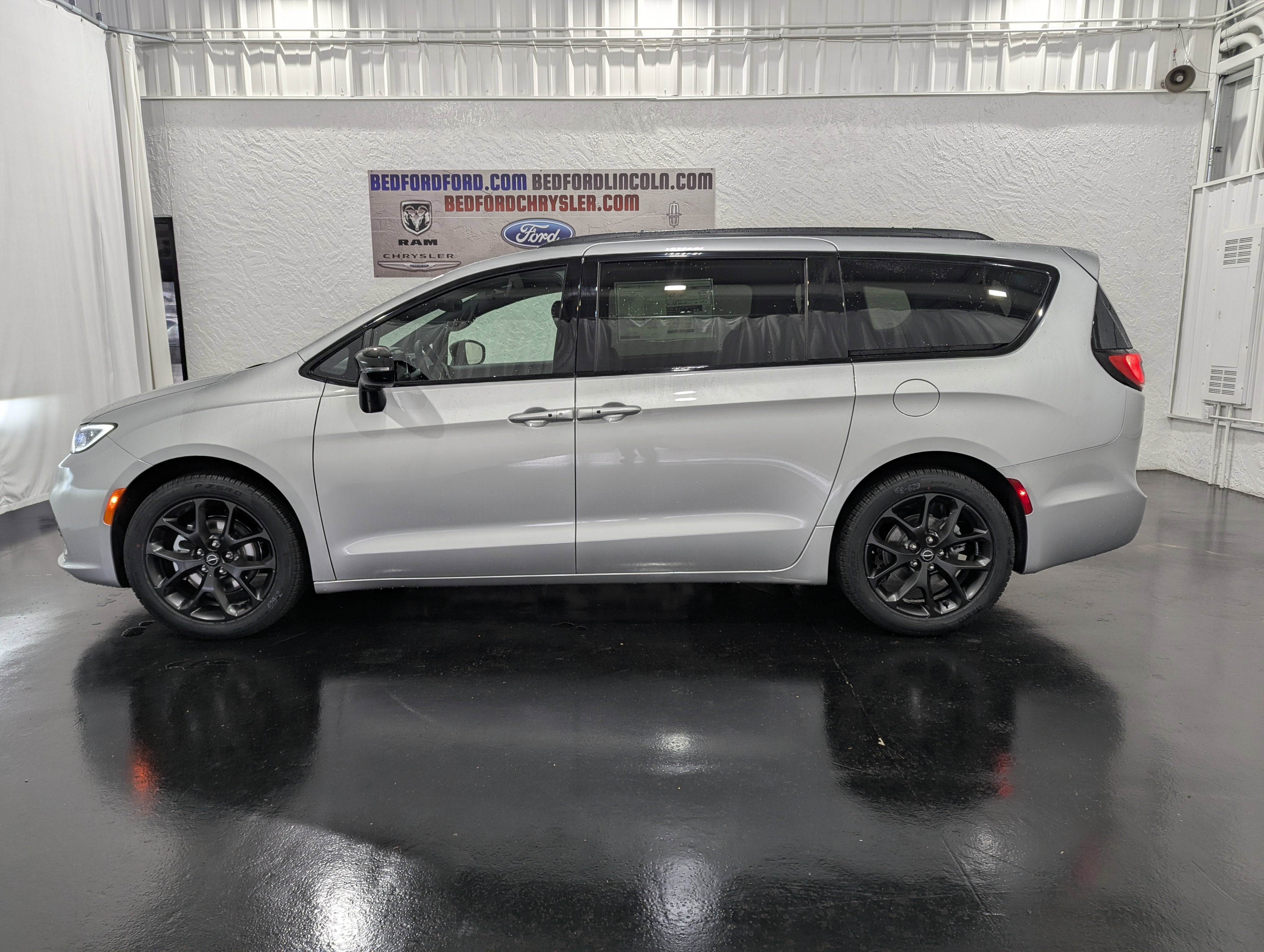 2026 Chrysler Pacifica PACIFICA SELECT