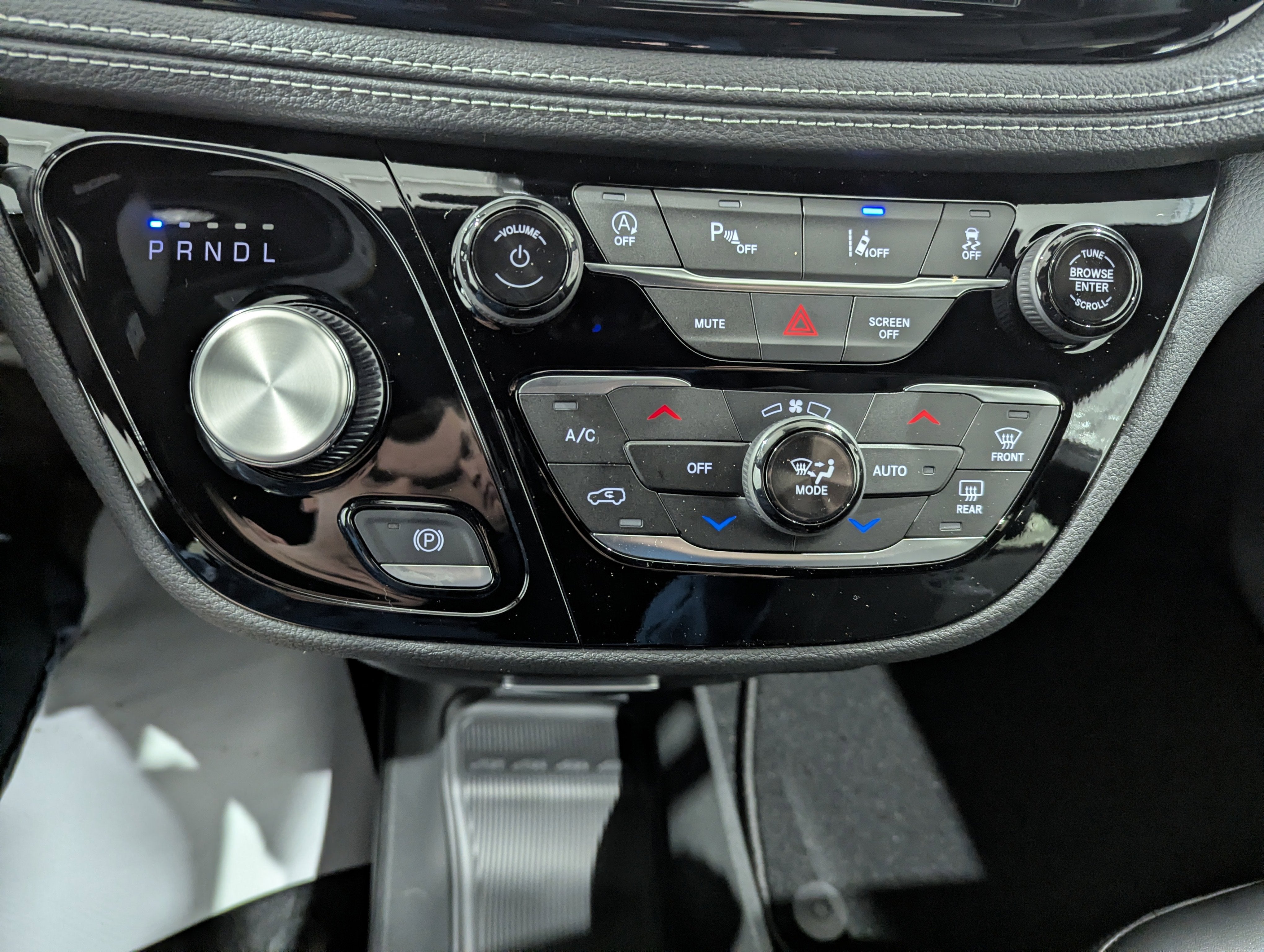 2026 Chrysler Pacifica PACIFICA SELECT