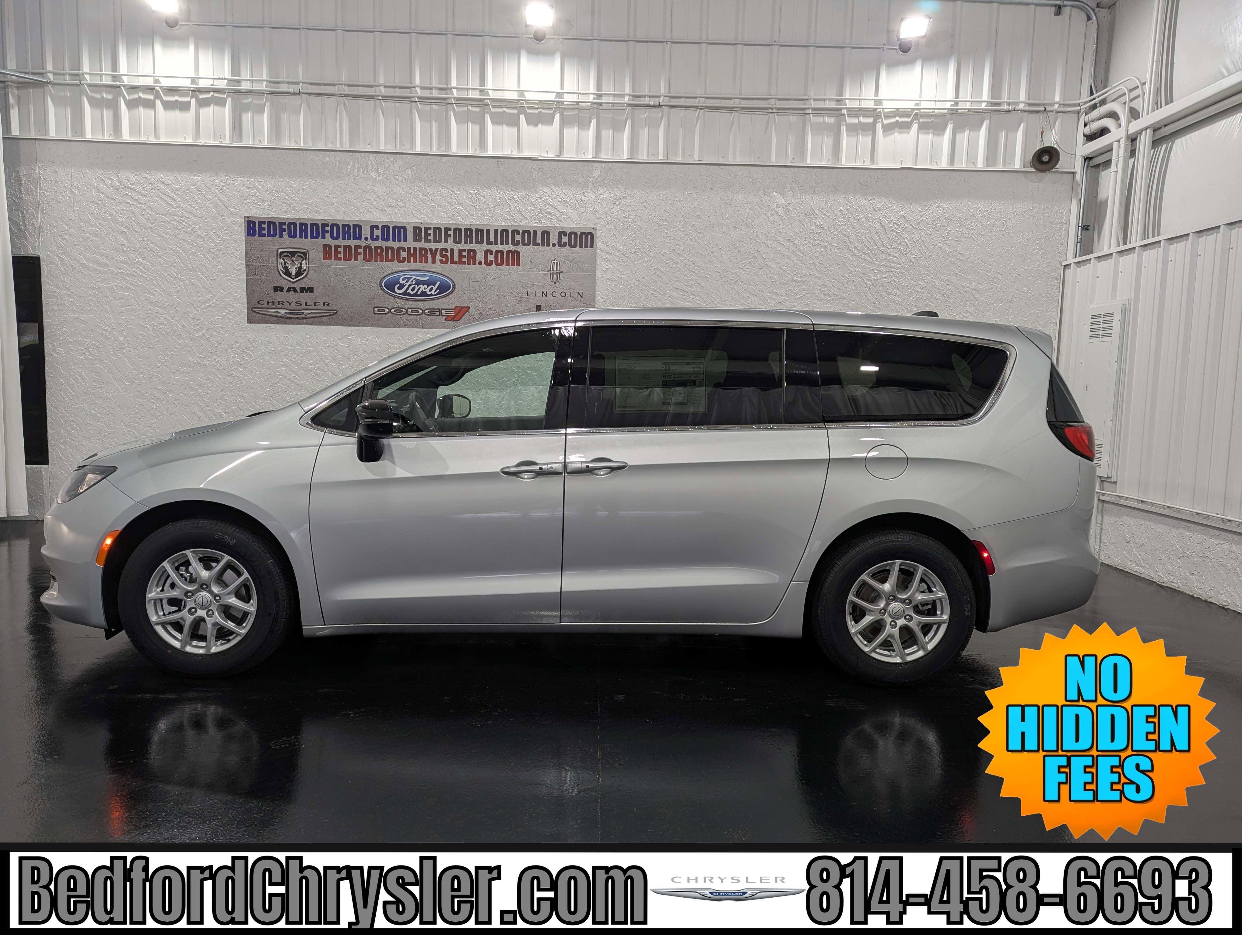 2026 Chrysler Voyager VOYAGER LX