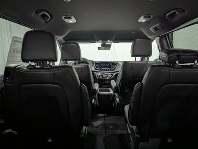 2026 Chrysler Voyager VOYAGER LX