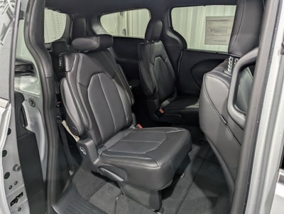 2026 Chrysler Voyager VOYAGER LX