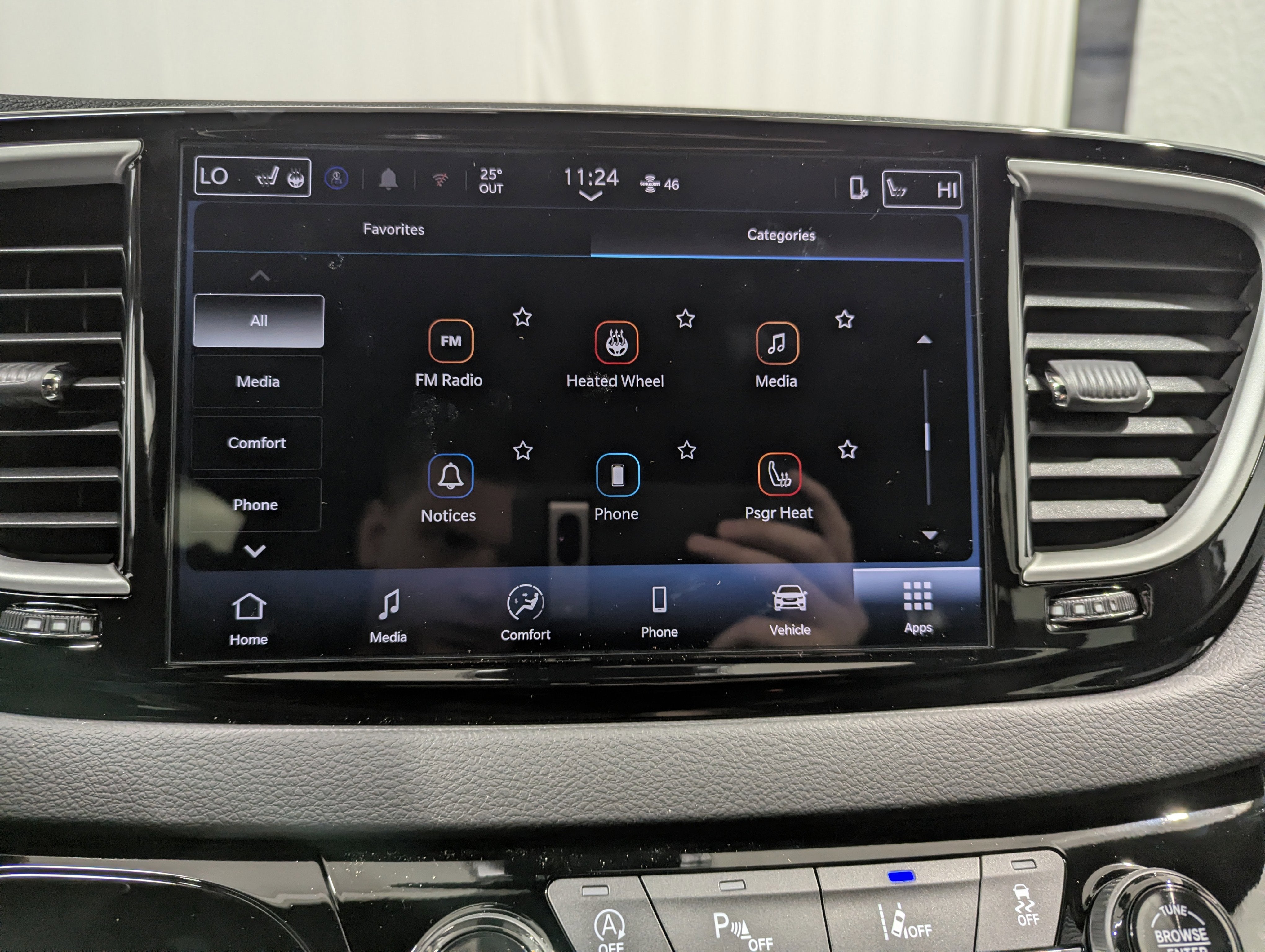 2026 Chrysler Voyager VOYAGER LX