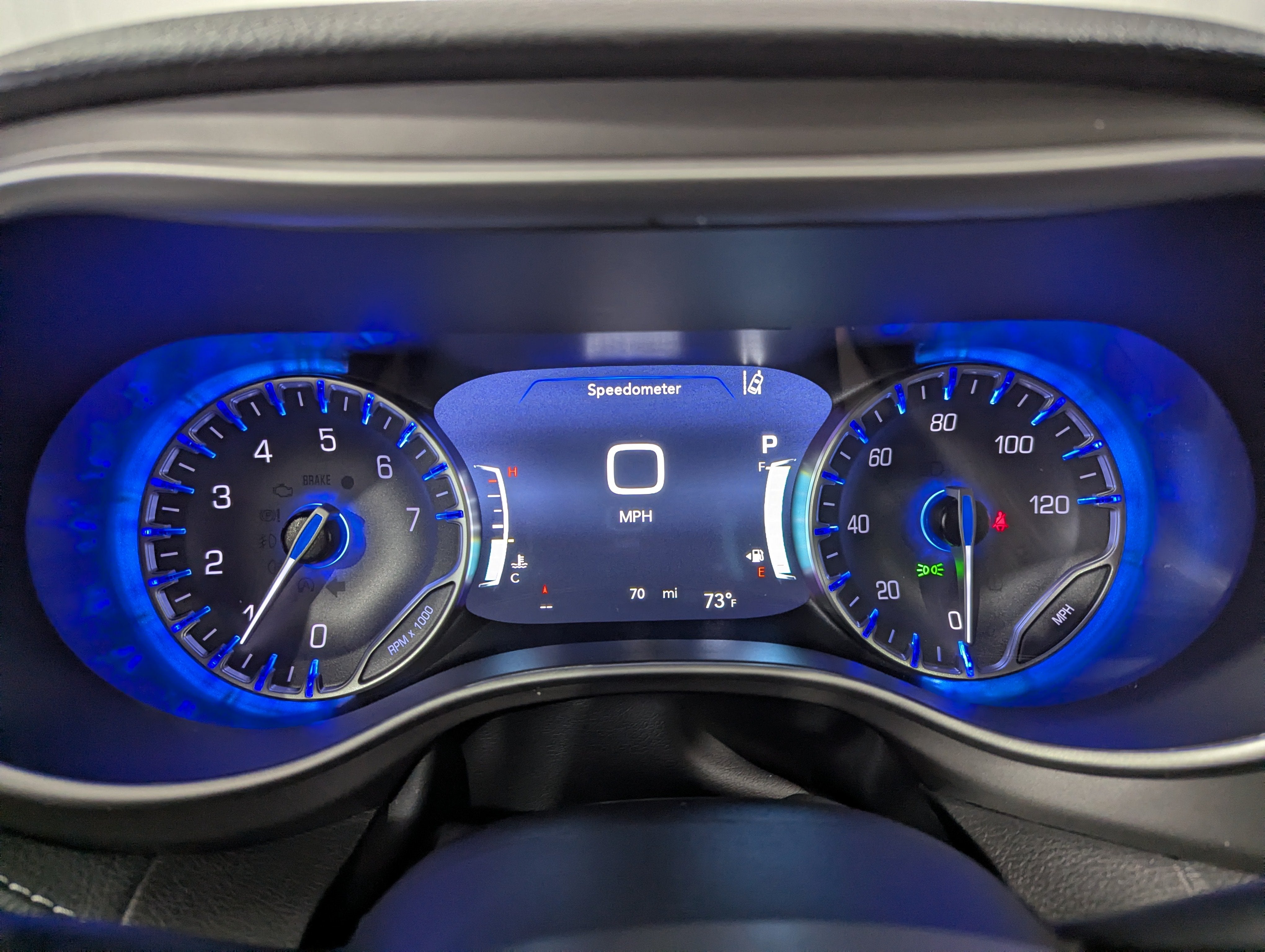 2027 Chrysler Pacifica PACIFICA SELECT AWD