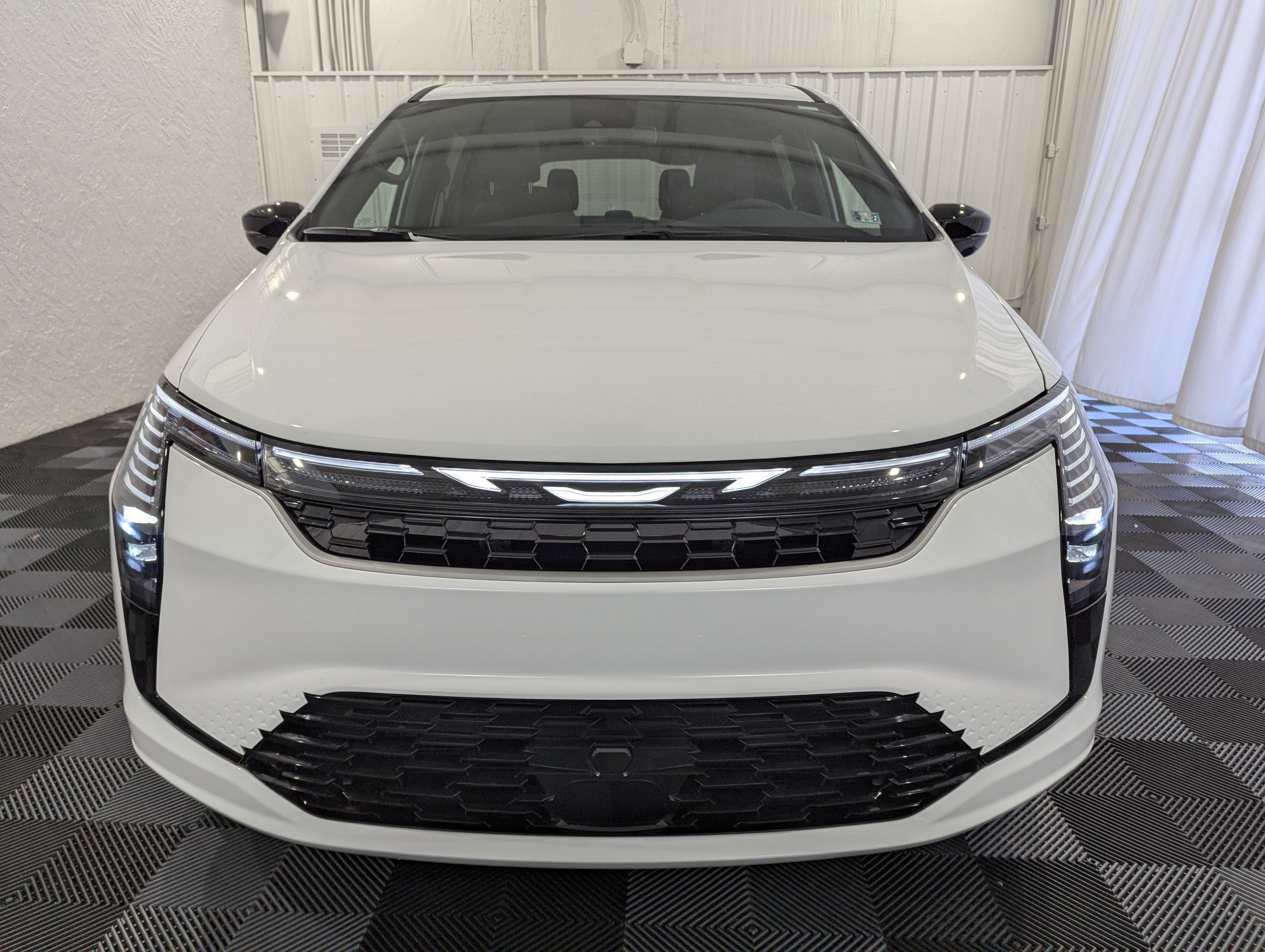 2027 Chrysler Pacifica PACIFICA SELECT AWD