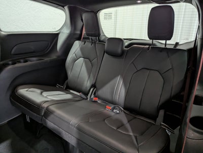 2027 Chrysler Pacifica PACIFICA SELECT AWD