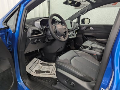 2027 Chrysler Pacifica PACIFICA SELECT AWD
