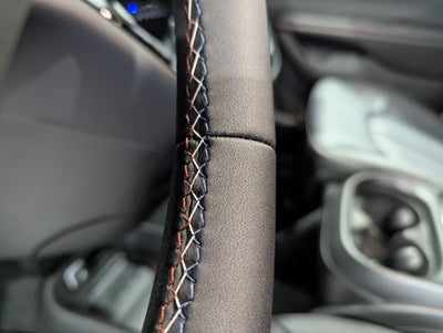 2027 Chrysler Pacifica PACIFICA SELECT AWD