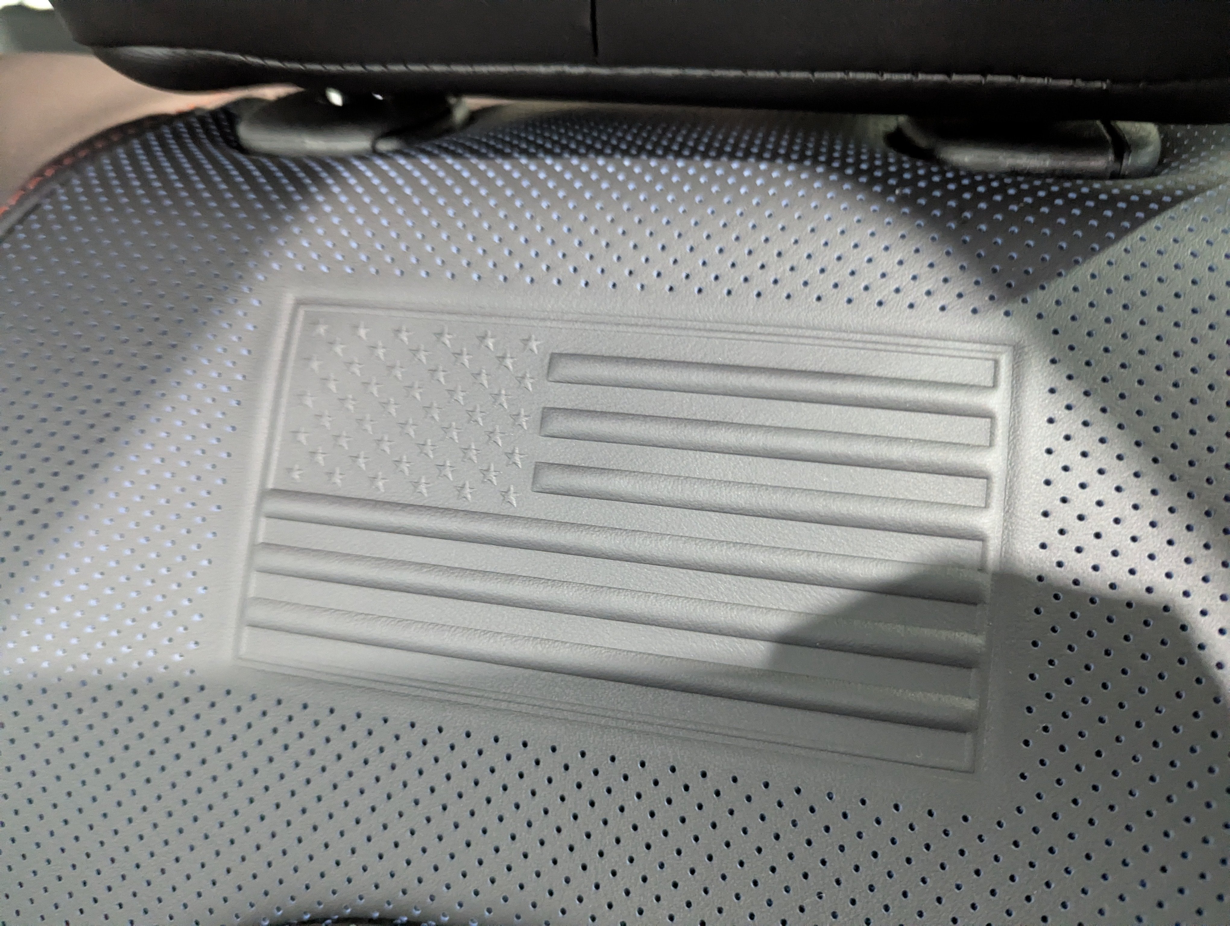 2027 Chrysler Pacifica PACIFICA SELECT AWD