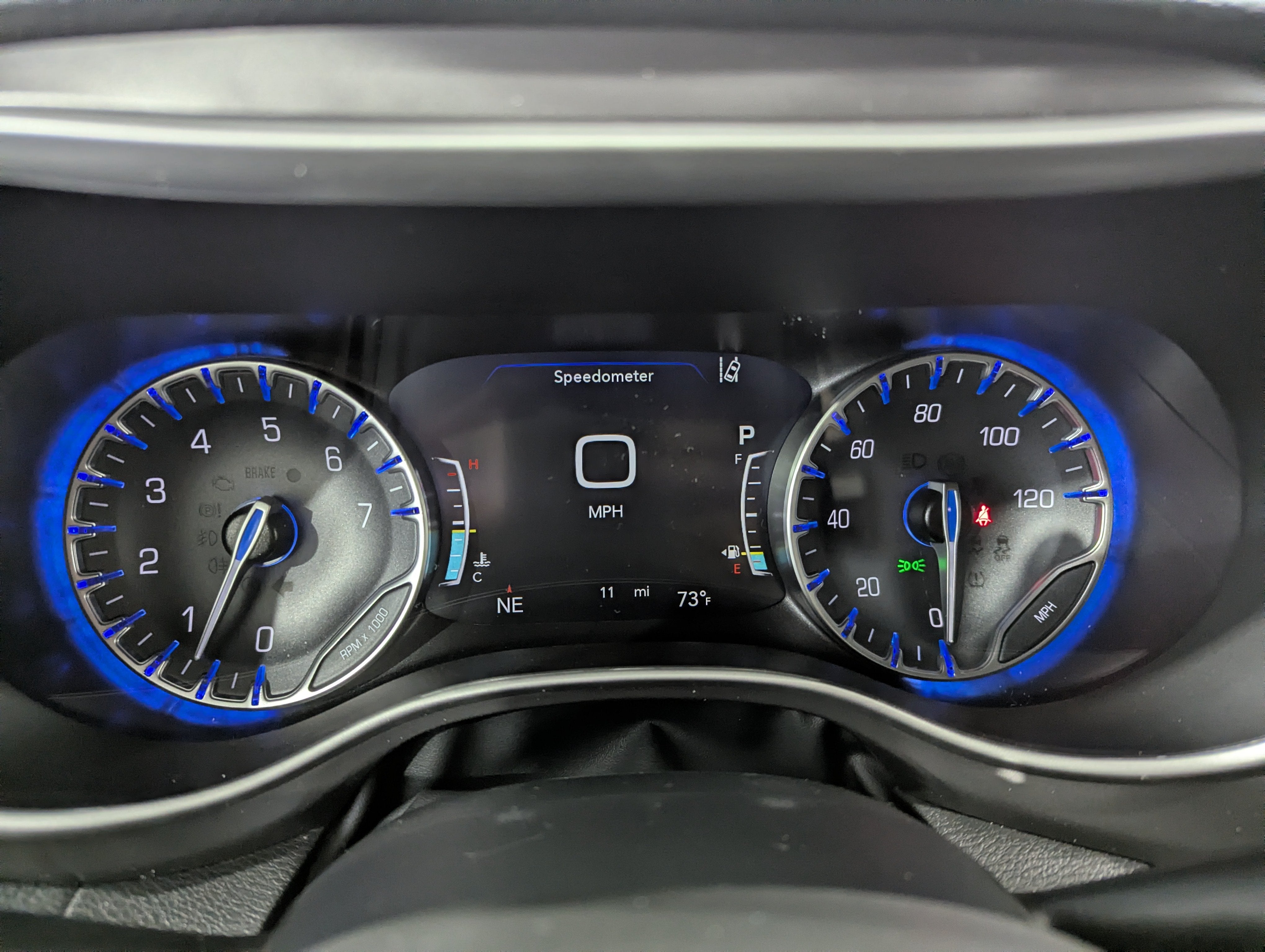 2027 Chrysler Pacifica PACIFICA SELECT AWD