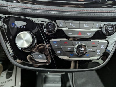 2027 Chrysler Pacifica PACIFICA SELECT AWD