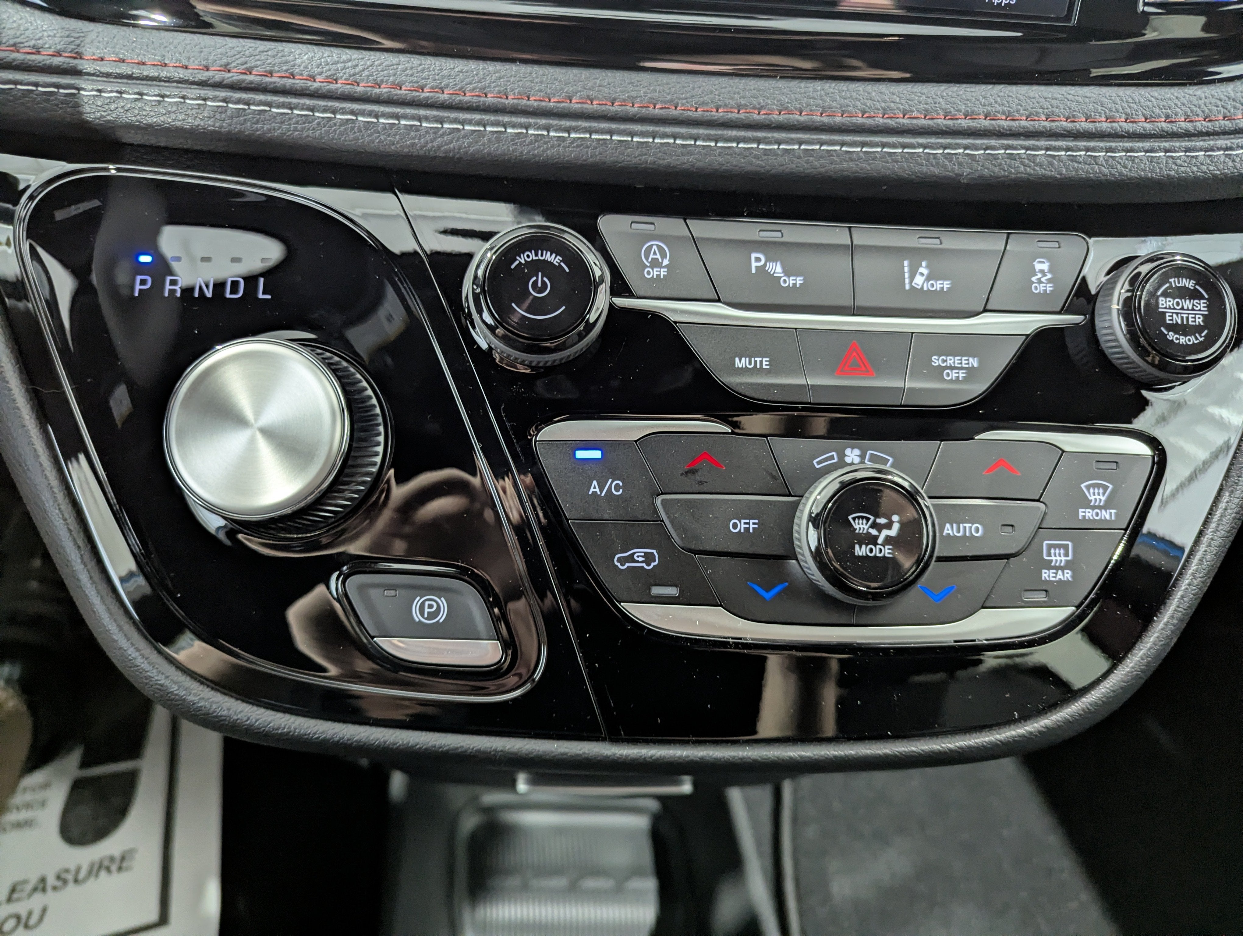 2027 Chrysler Pacifica PACIFICA SELECT AWD
