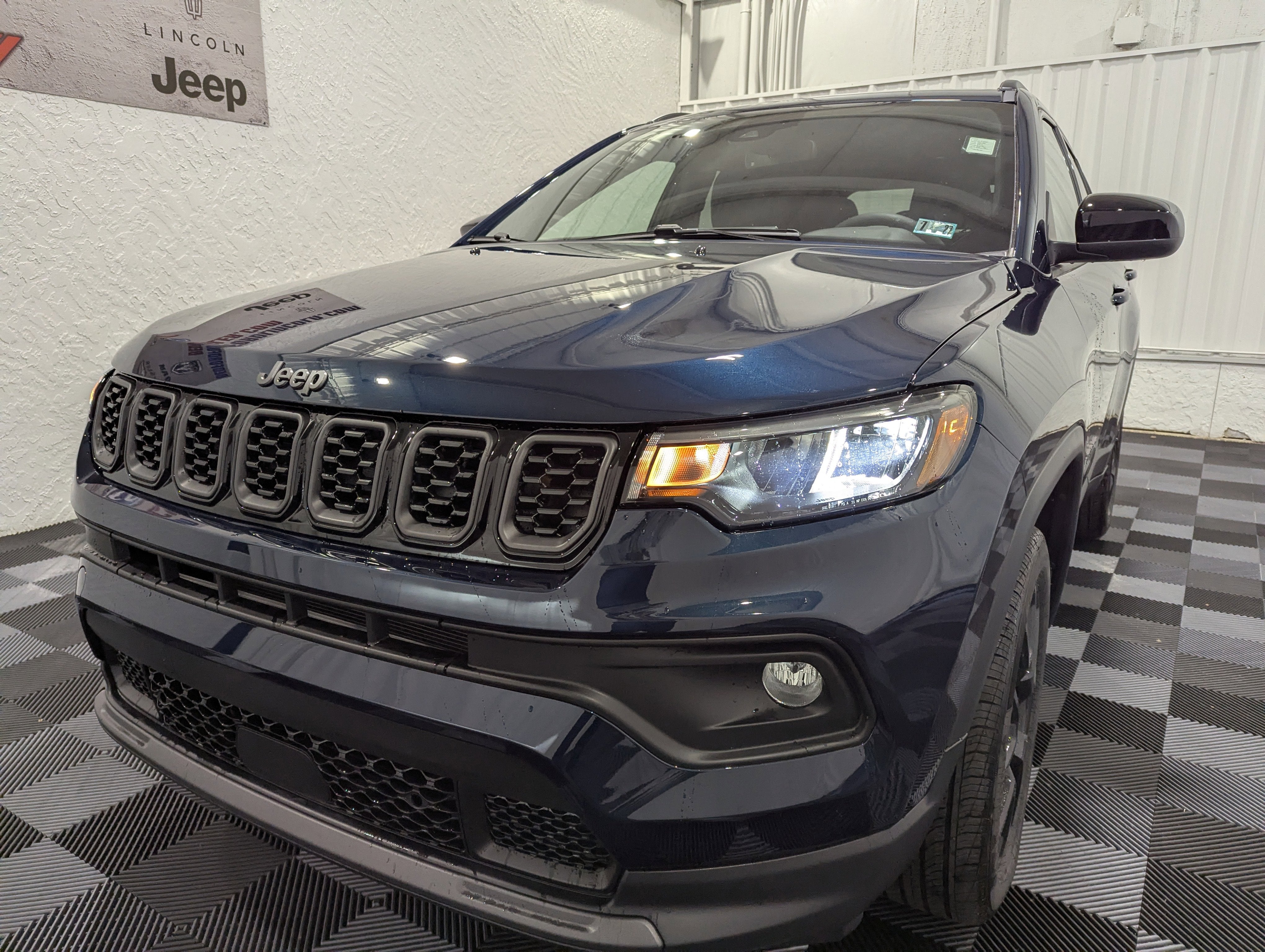 2026 Jeep Compass COMPASS LATITUDE ALTITUDE 4X4