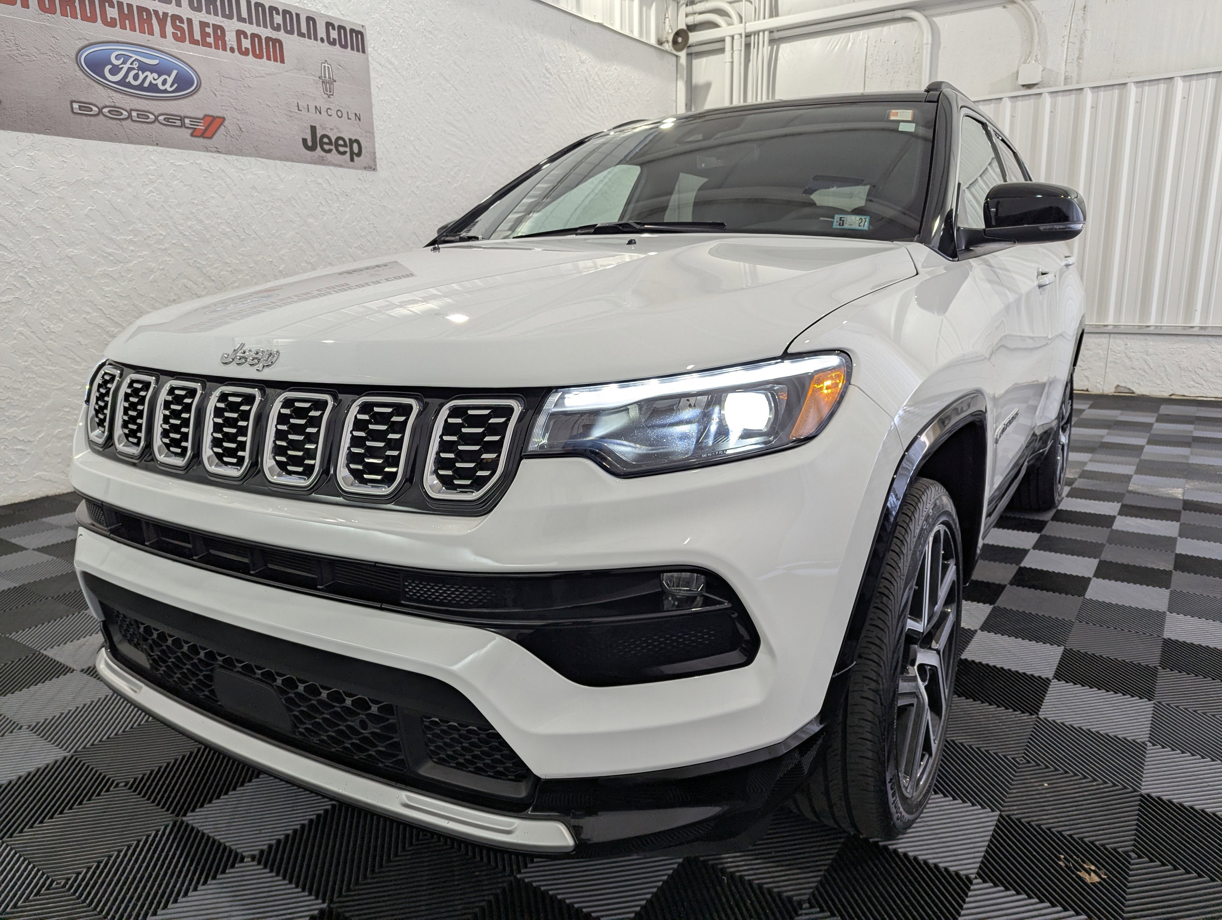 2025 Jeep Compass Limited 4x4