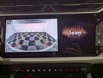 2026 Jeep Cherokee CHEROKEE LAREDO 4X4