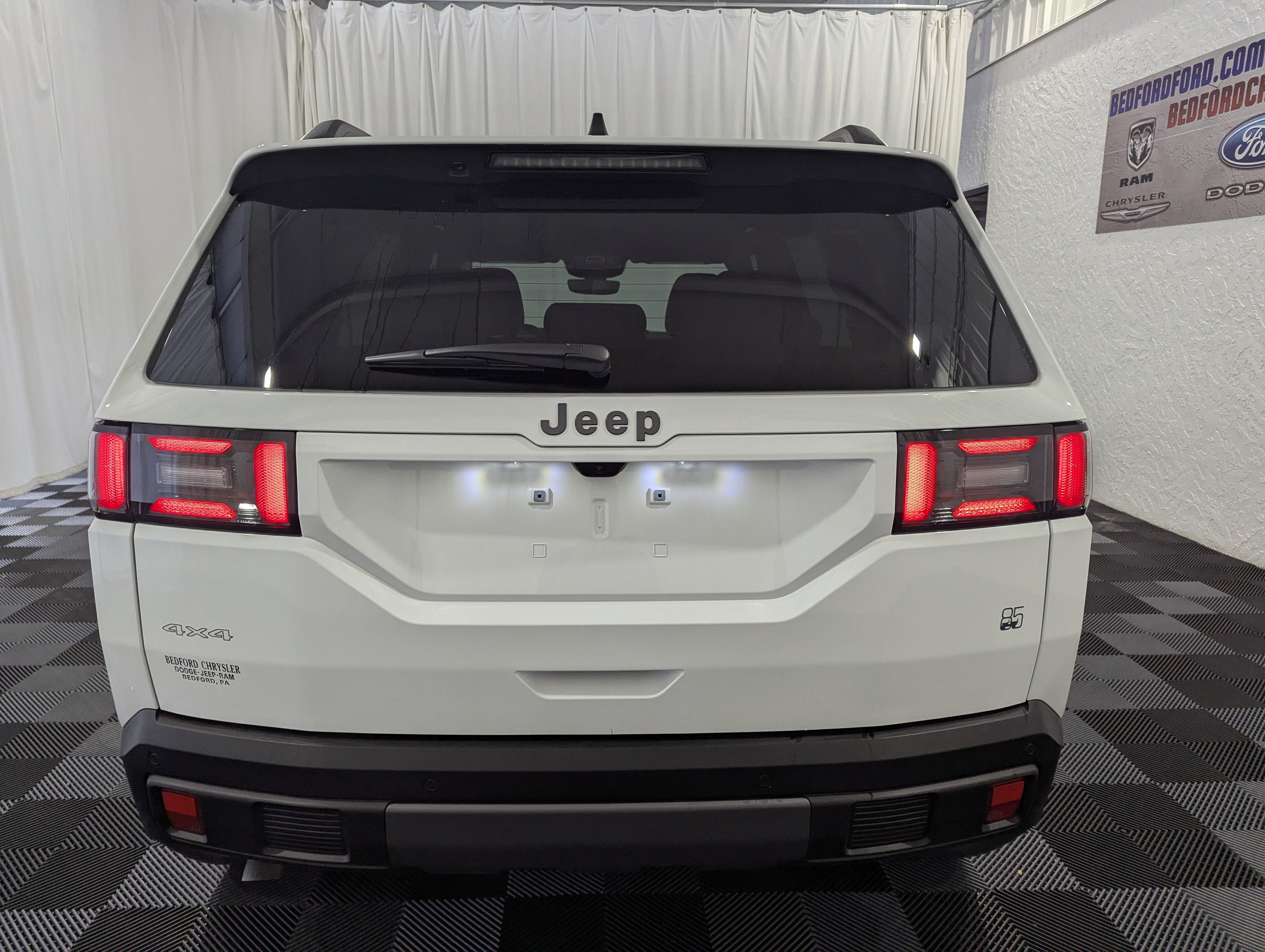 2026 Jeep Cherokee CHEROKEE 85TH ANNIVERSARY EDITION 4X4