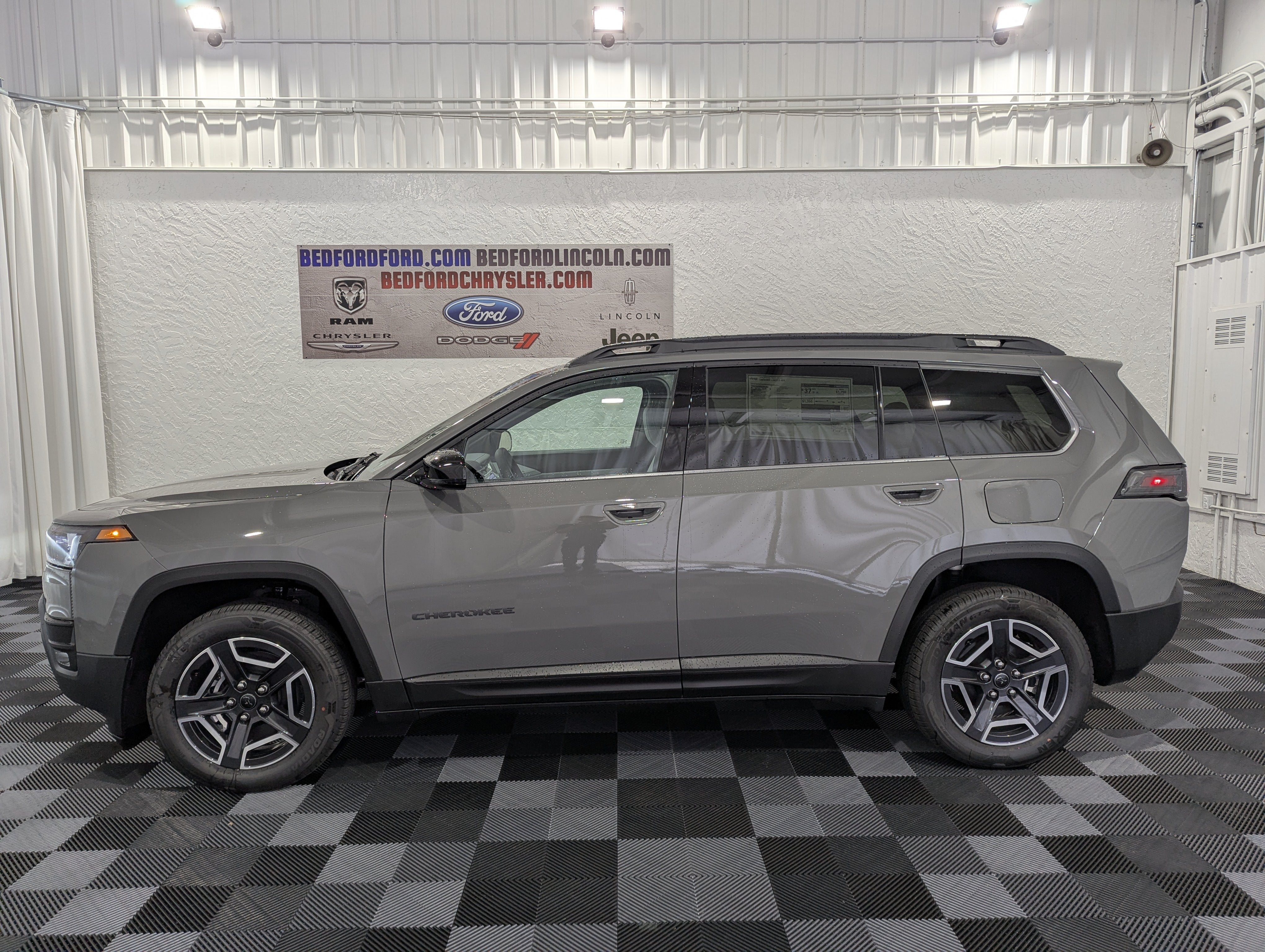 2026 Jeep Cherokee CHEROKEE LIMITED 4X4
