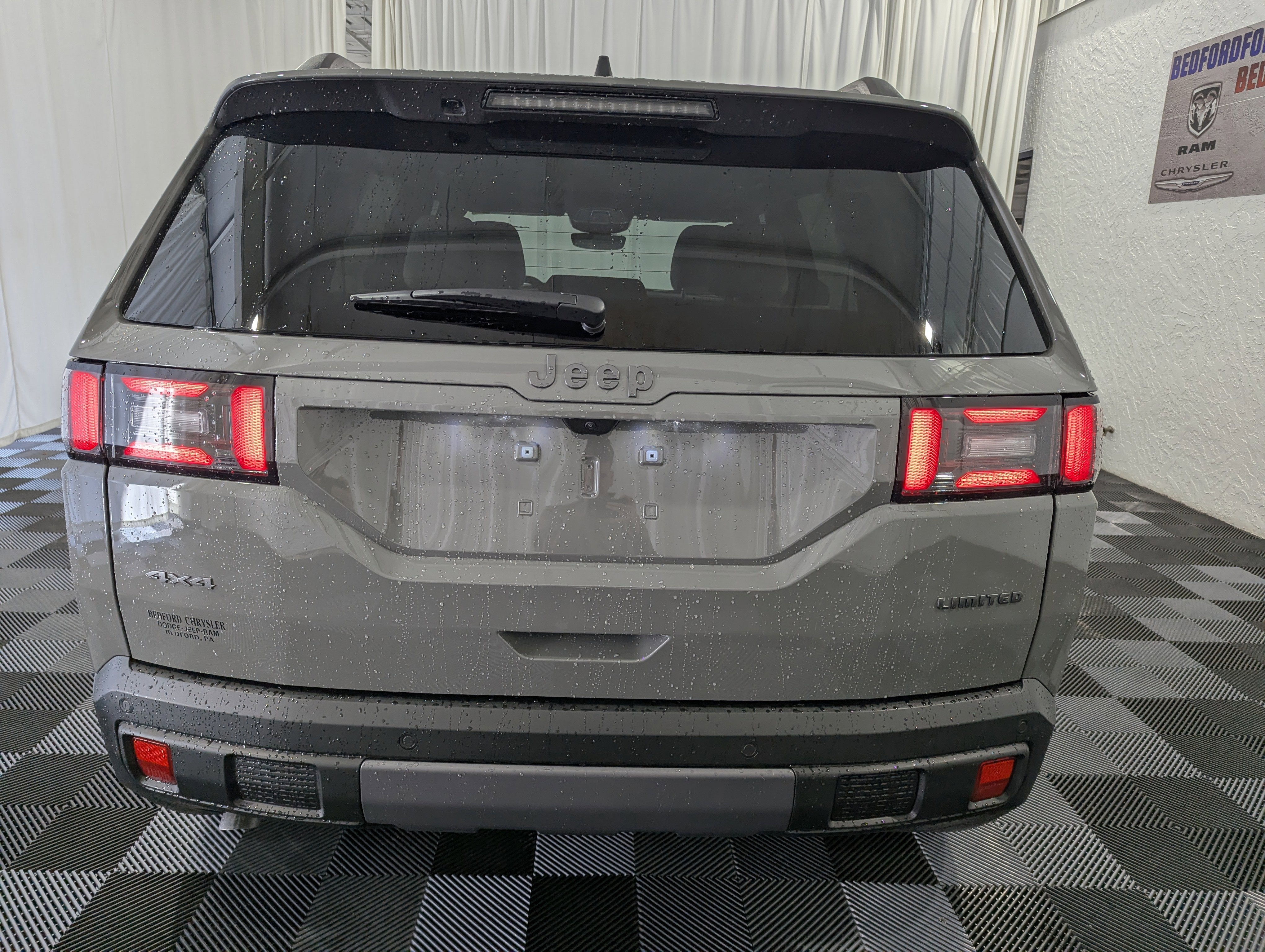 2026 Jeep Cherokee CHEROKEE LIMITED 4X4