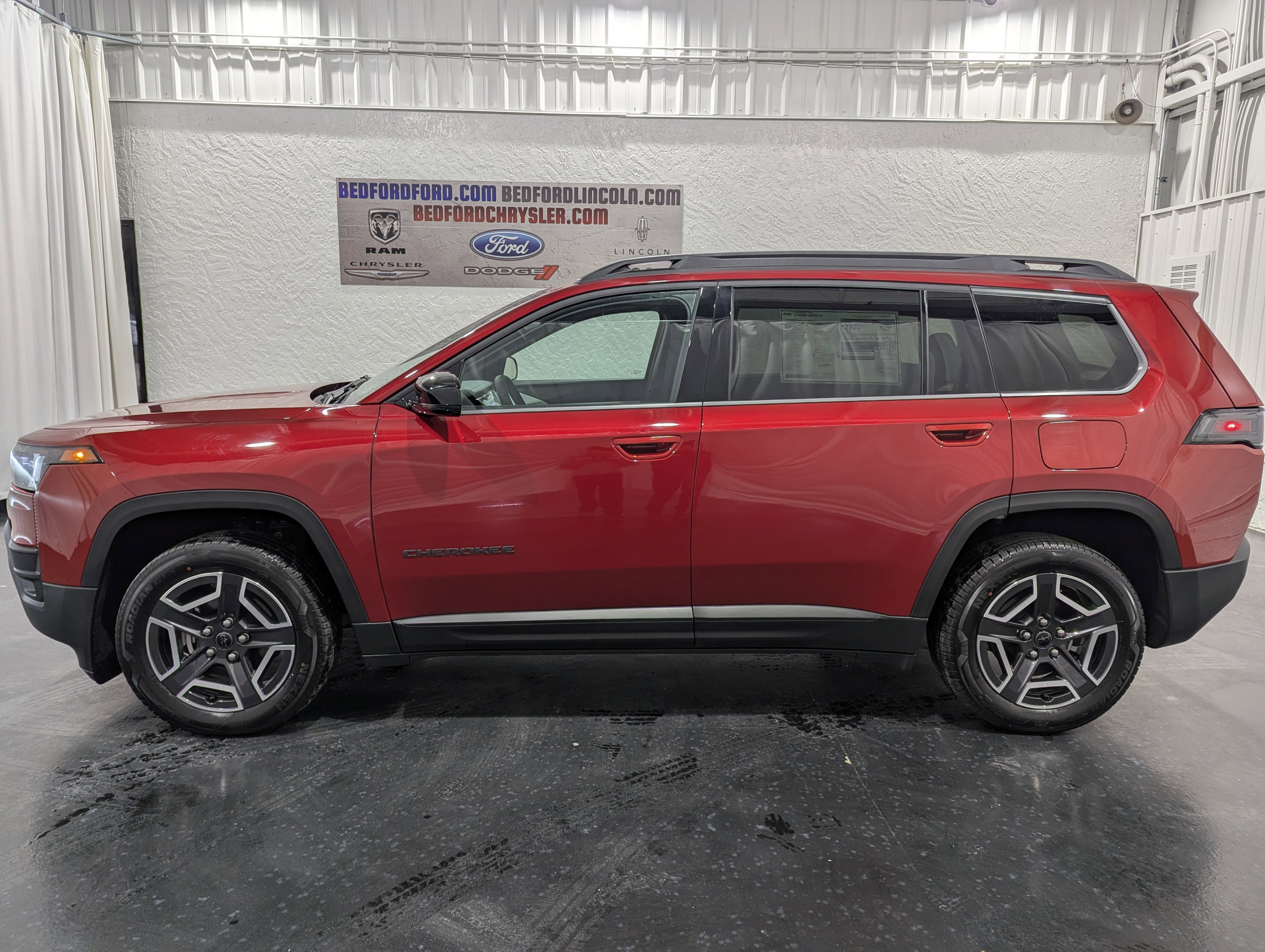 2026 Jeep Cherokee CHEROKEE LIMITED 4X4