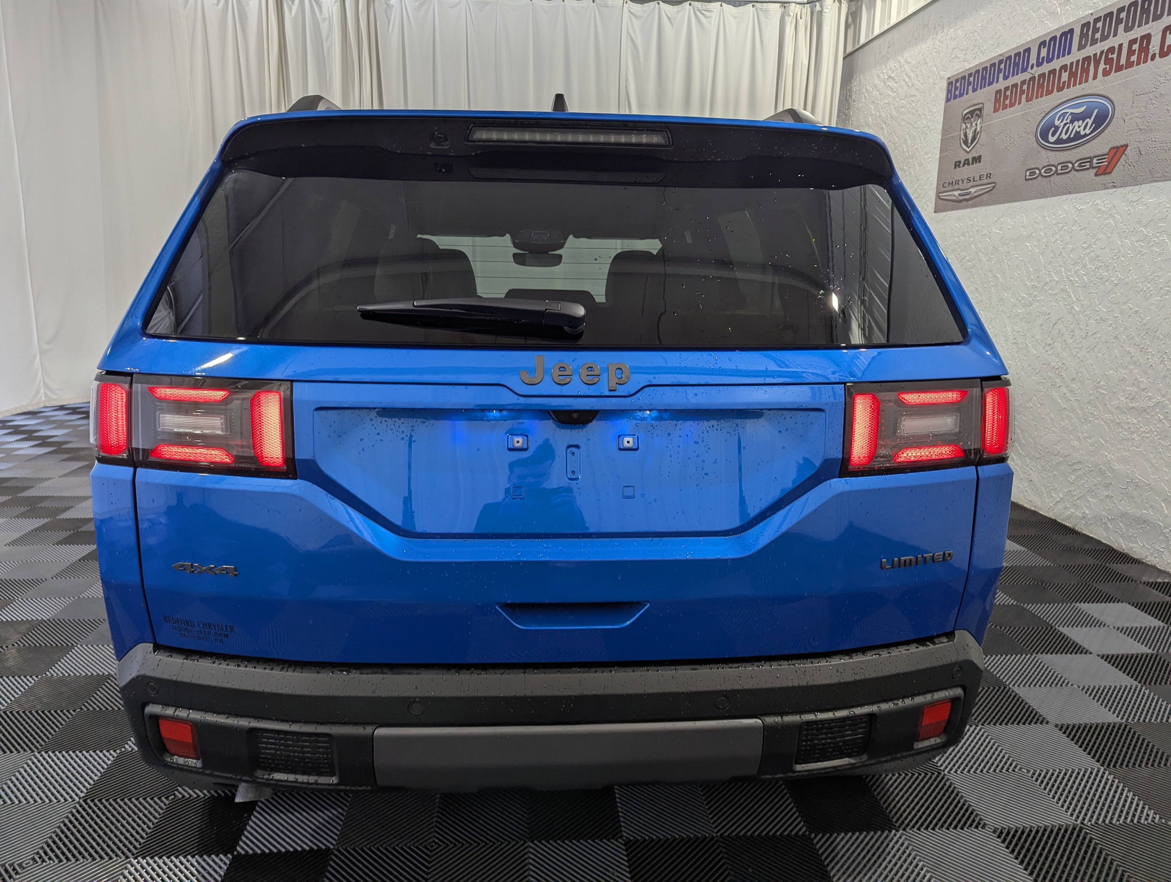 2026 Jeep Cherokee CHEROKEE LIMITED 4X4