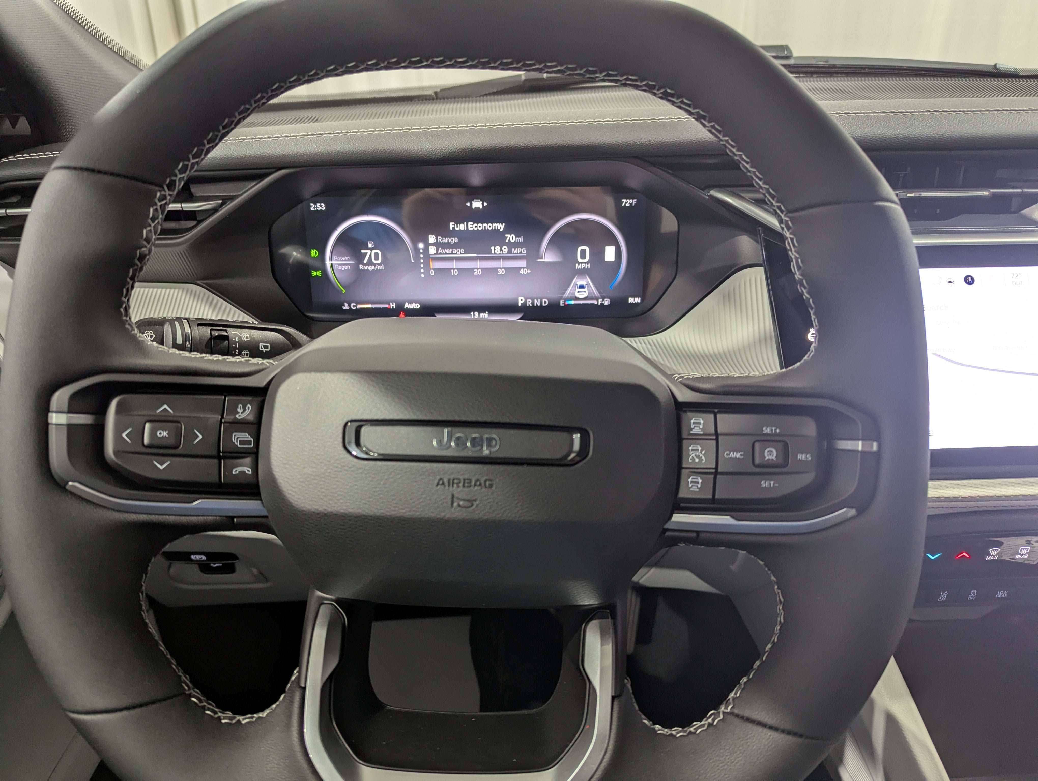 2026 Jeep Cherokee CHEROKEE OVERLAND 4X4