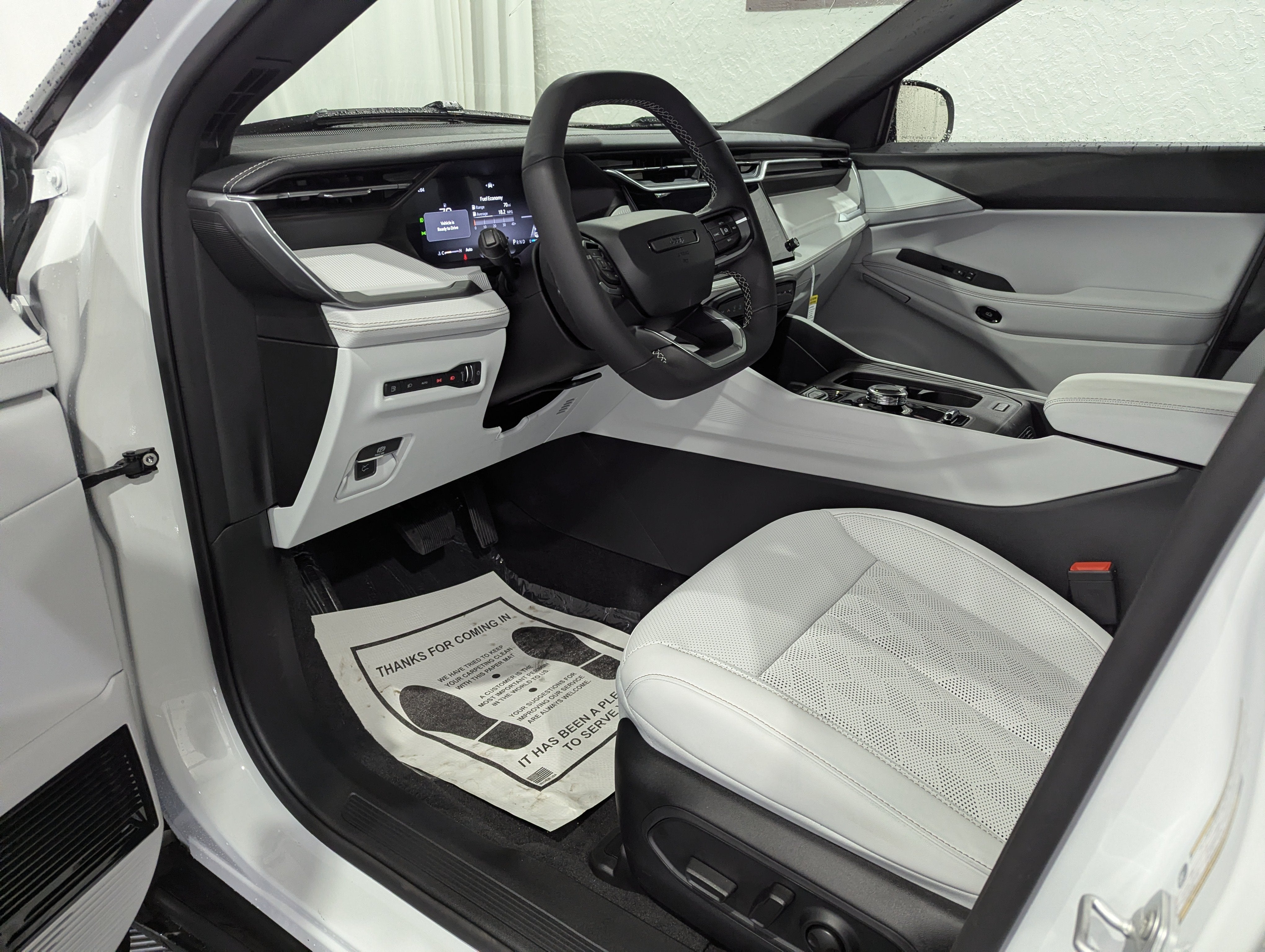 2026 Jeep Cherokee CHEROKEE OVERLAND 4X4