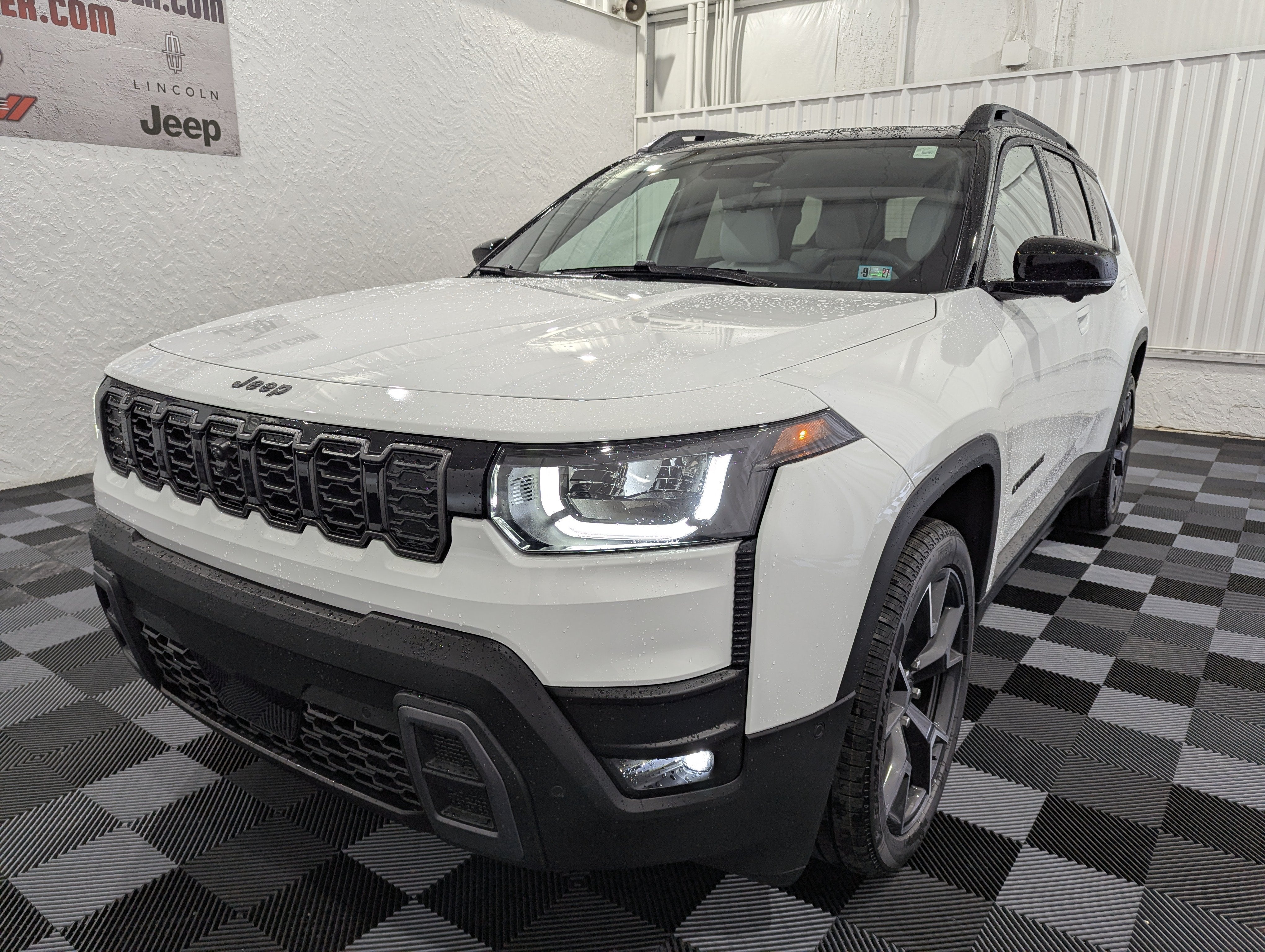 2026 Jeep Cherokee CHEROKEE OVERLAND 4X4