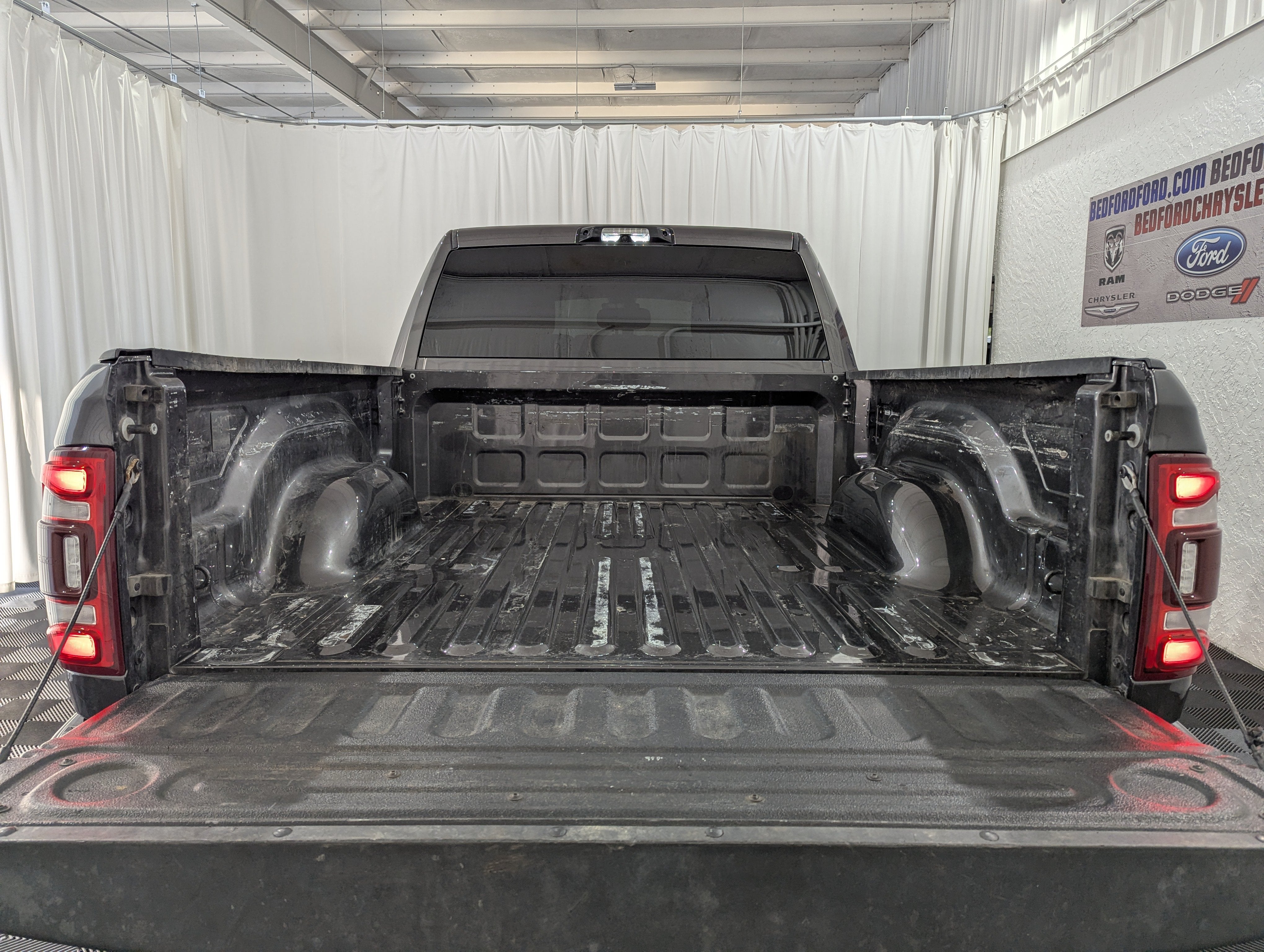 2024 RAM 3500 Big Horn Crew Cab 4x4 6'4' Box