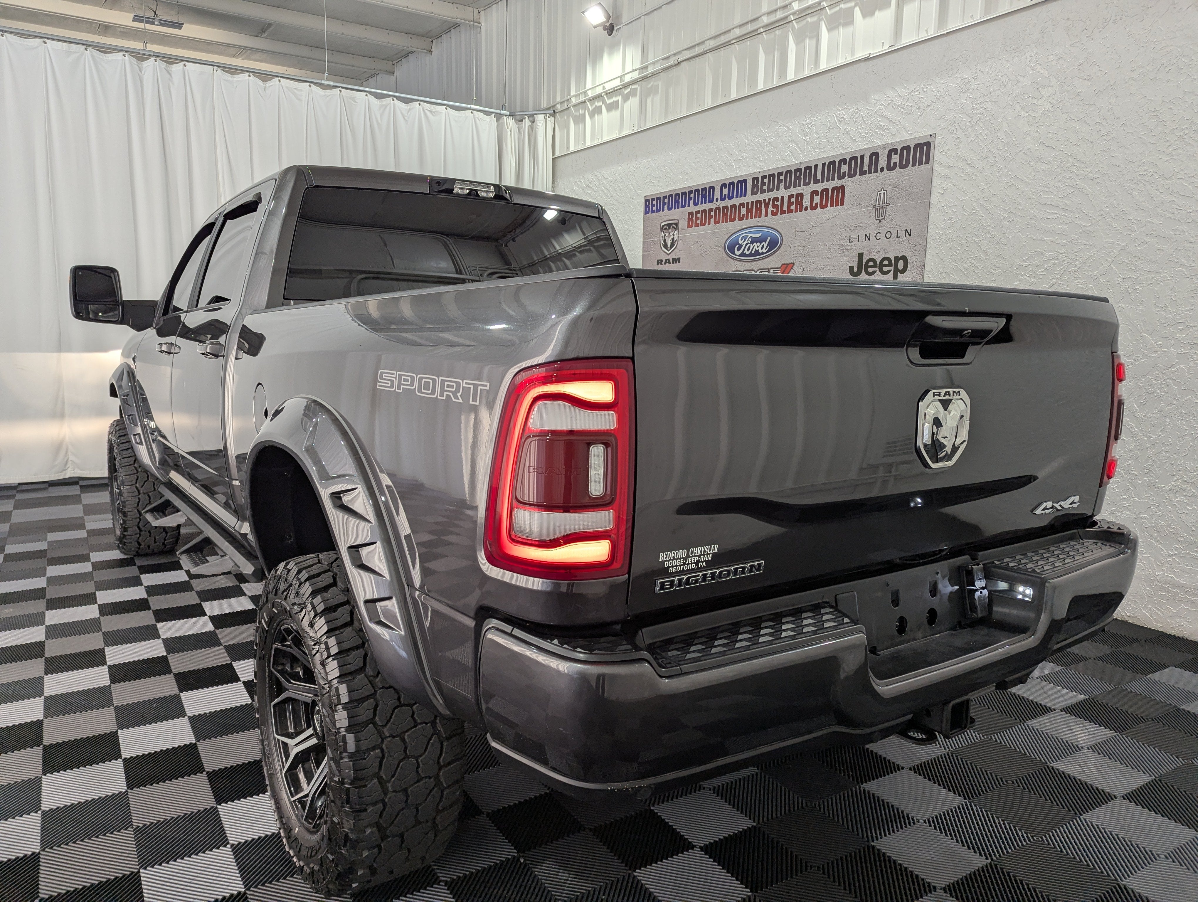 2024 RAM 3500 Big Horn Crew Cab 4x4 6'4' Box