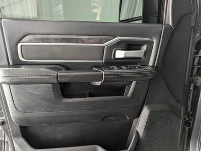 2024 RAM 3500 Big Horn Crew Cab 4x4 6'4' Box