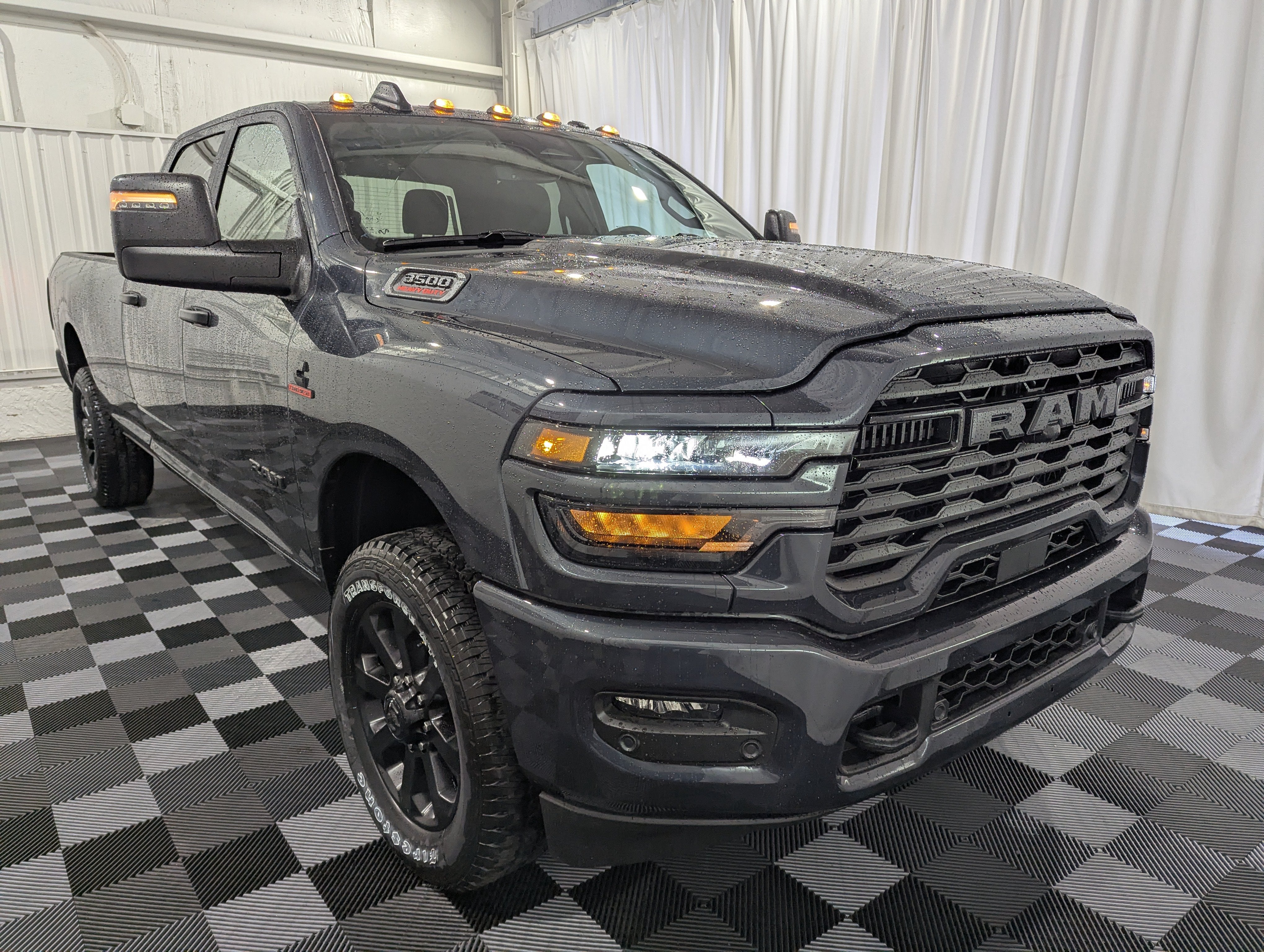 2027 RAM 3500 RAM 3500 BIG HORN CREW CAB 4X4 8' BOX