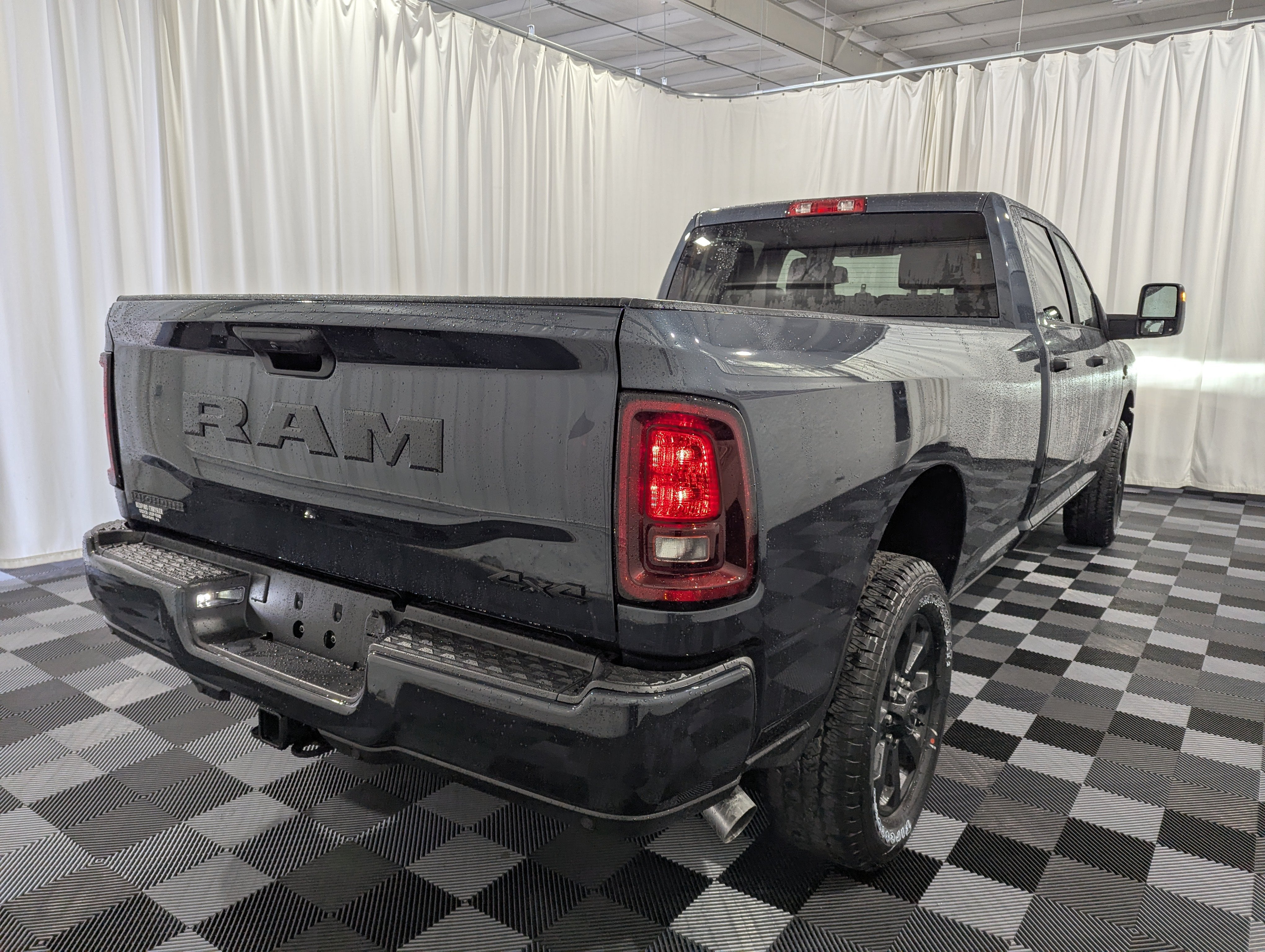 2027 RAM 3500 RAM 3500 BIG HORN CREW CAB 4X4 8' BOX