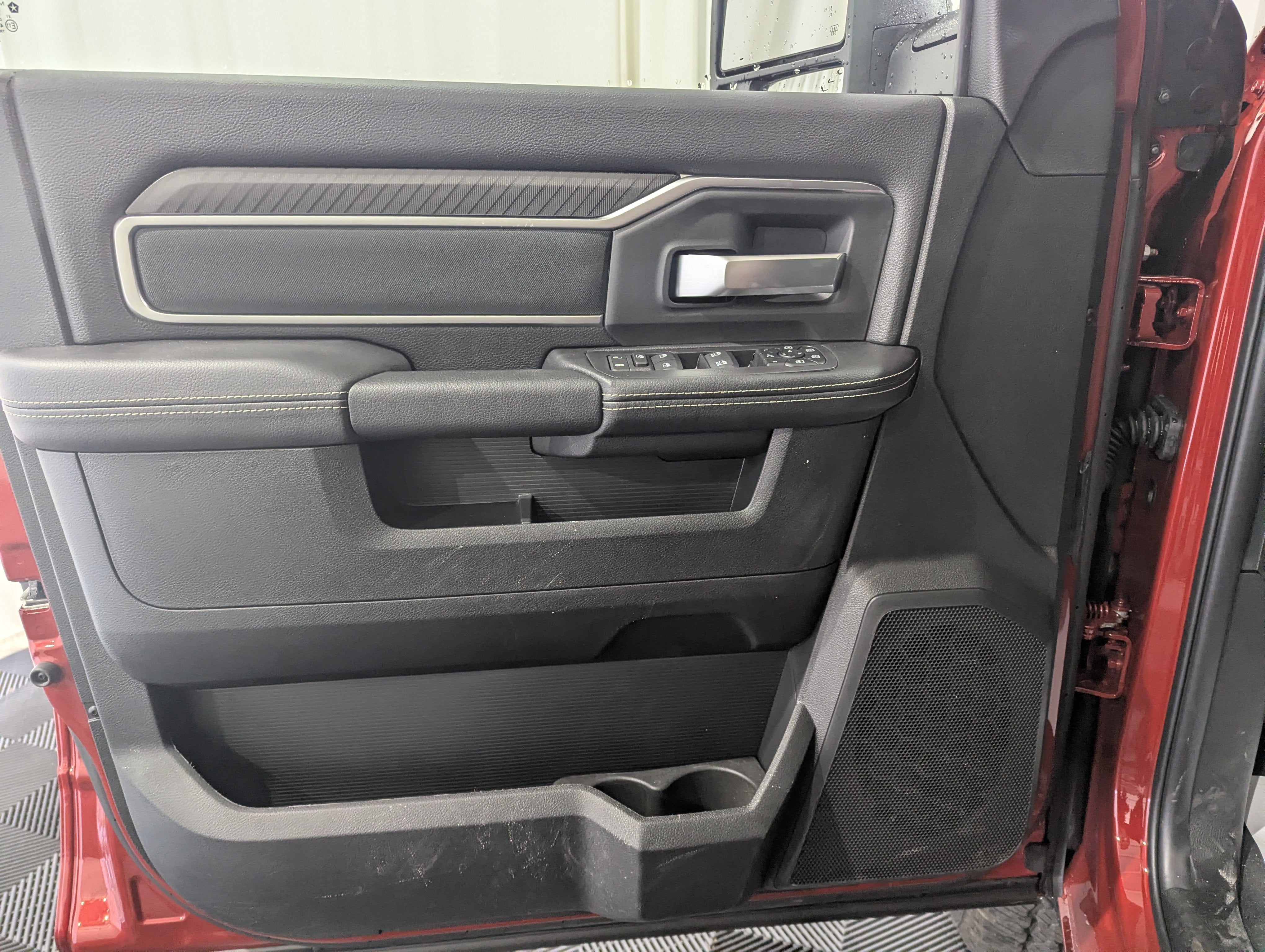 2027 RAM 3500 RAM 3500 BIG HORN CREW CAB 4X4 8' BOX