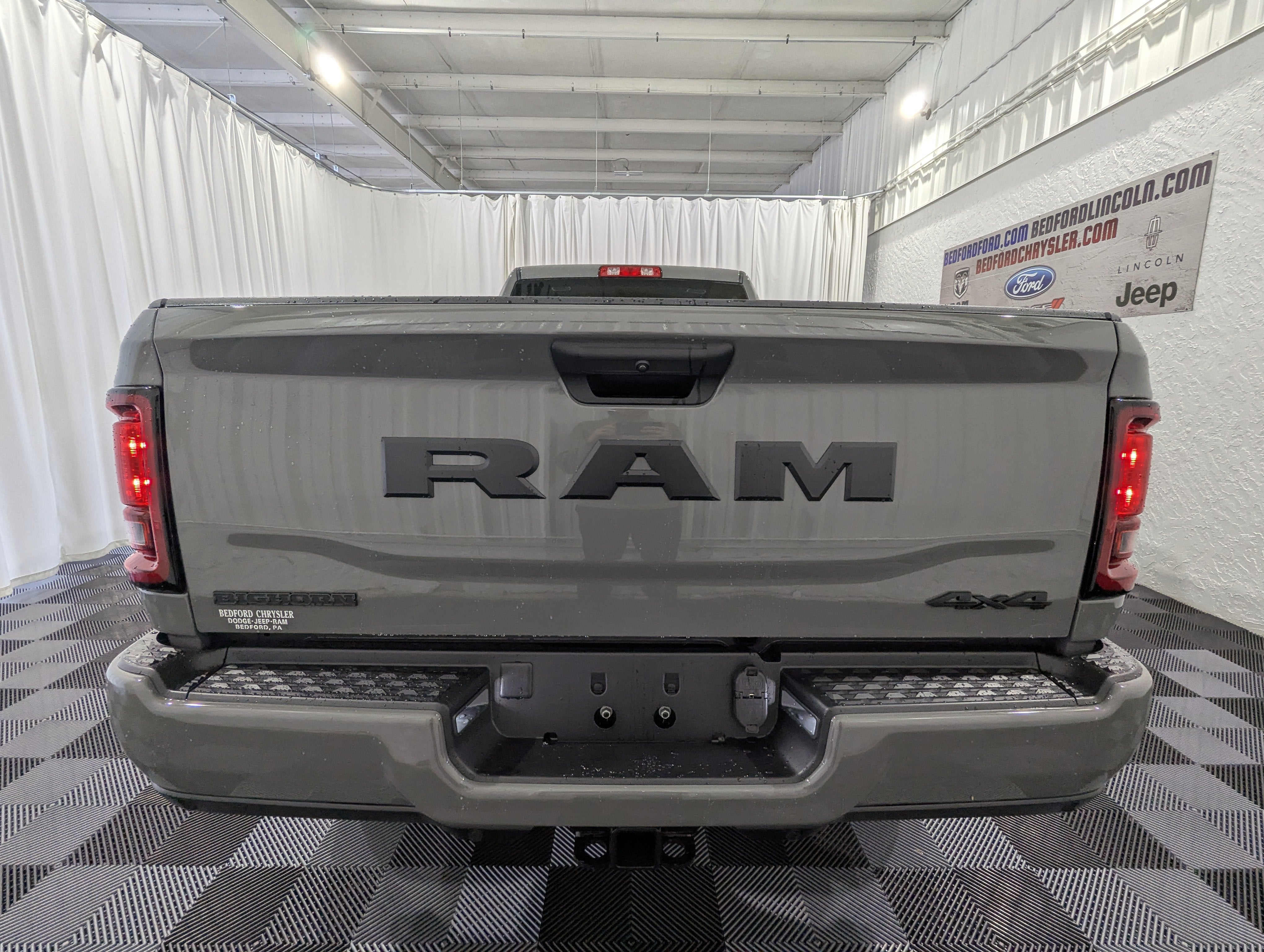 2027 RAM 3500 RAM 3500 BIG HORN CREW CAB 4X4 8' BOX