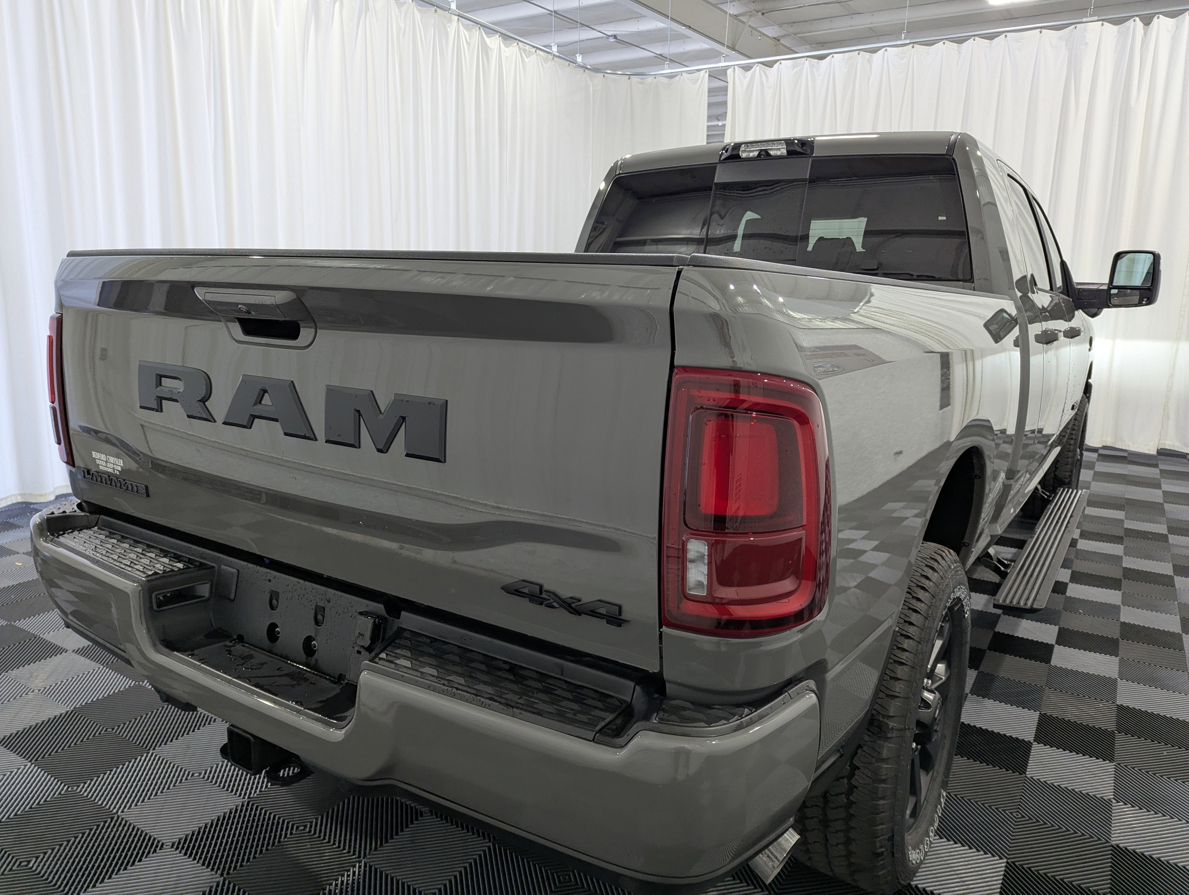 2026 RAM Ram 3500 RAM 3500 LARAMIE MEGA CAB 4X4 6'4' BOX