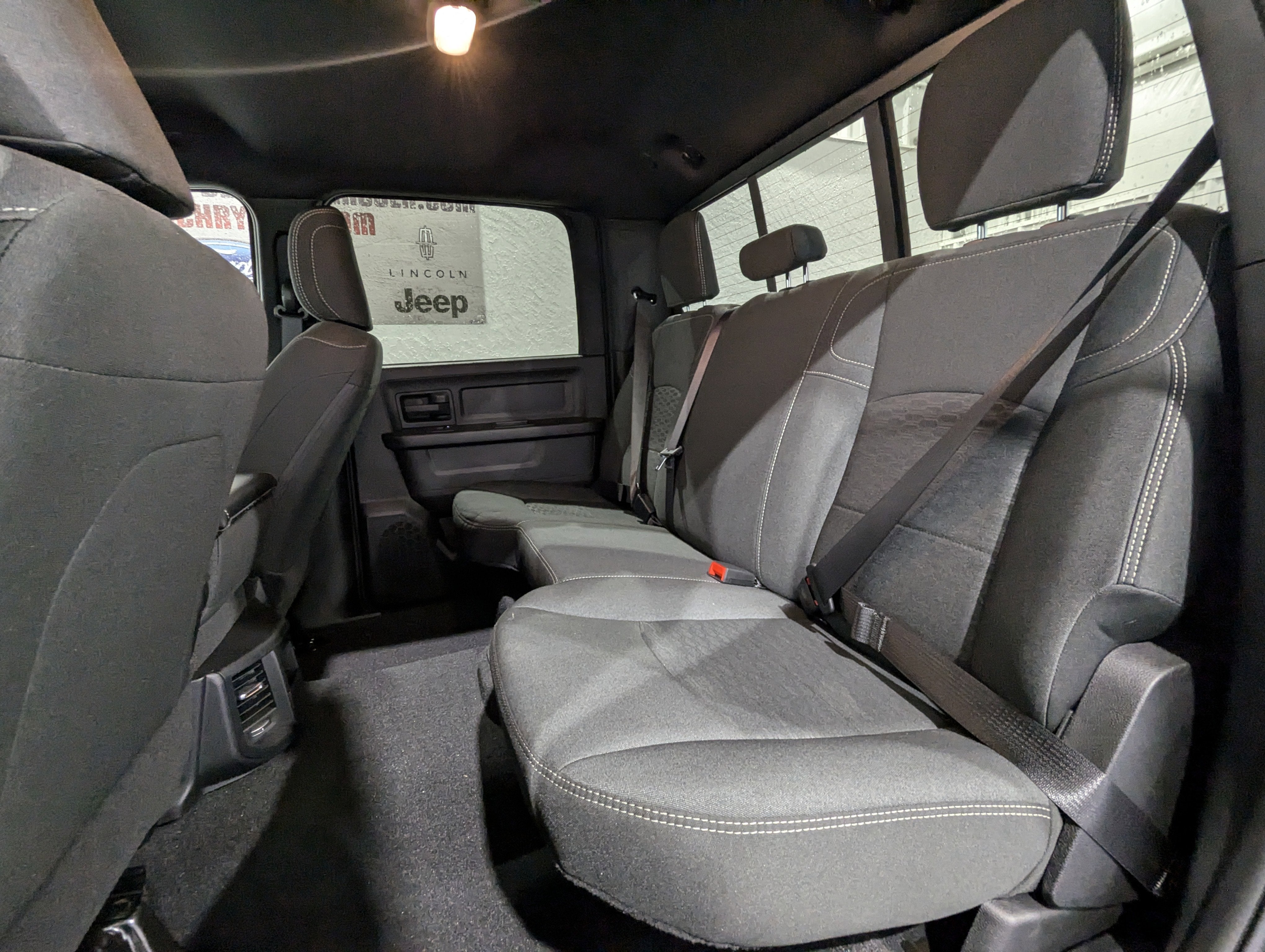 2025 RAM Ram 2500 RAM 2500 TRADESMAN CREW CAB 4X4 8' BOX