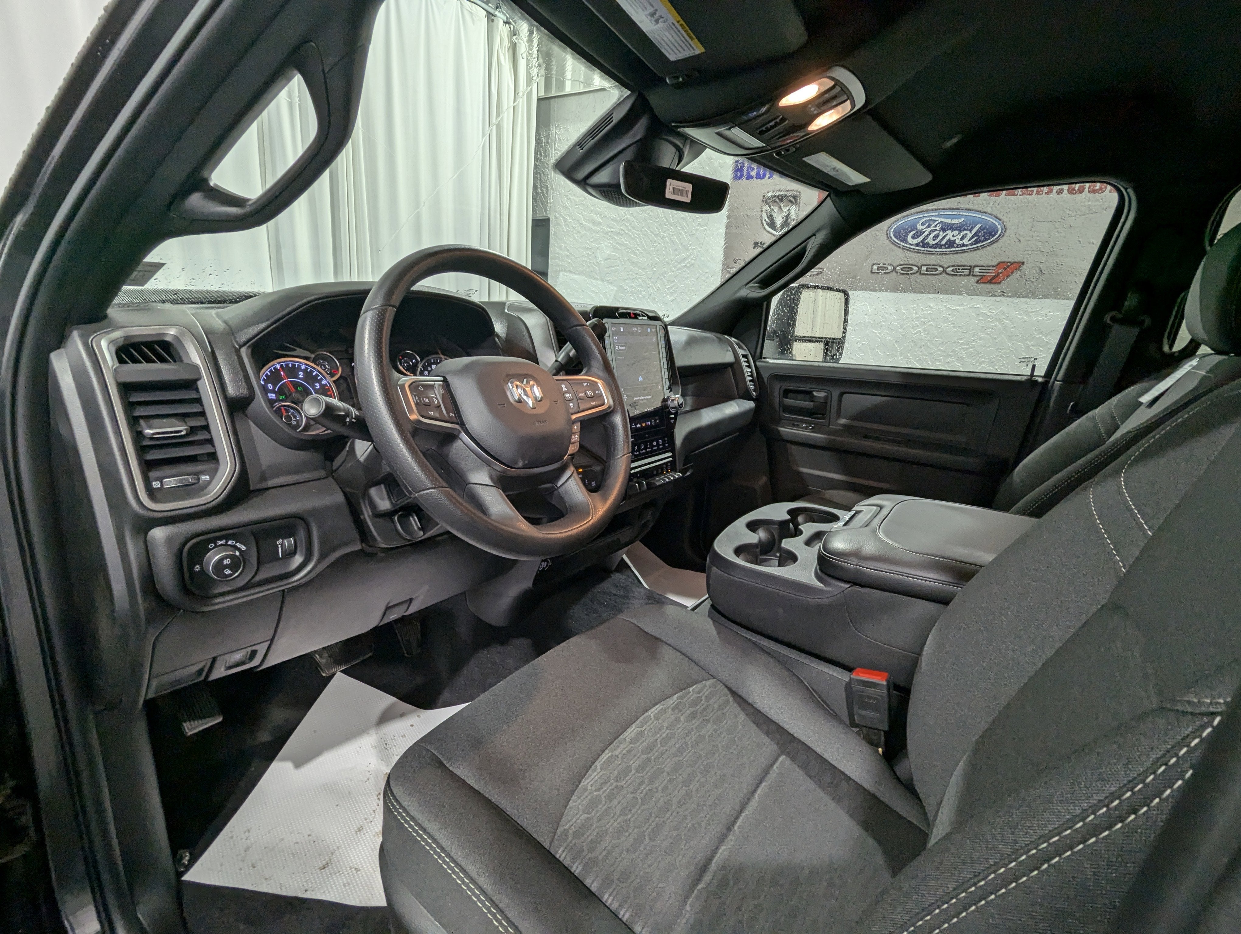 2025 RAM Ram 2500 RAM 2500 TRADESMAN CREW CAB 4X4 8' BOX