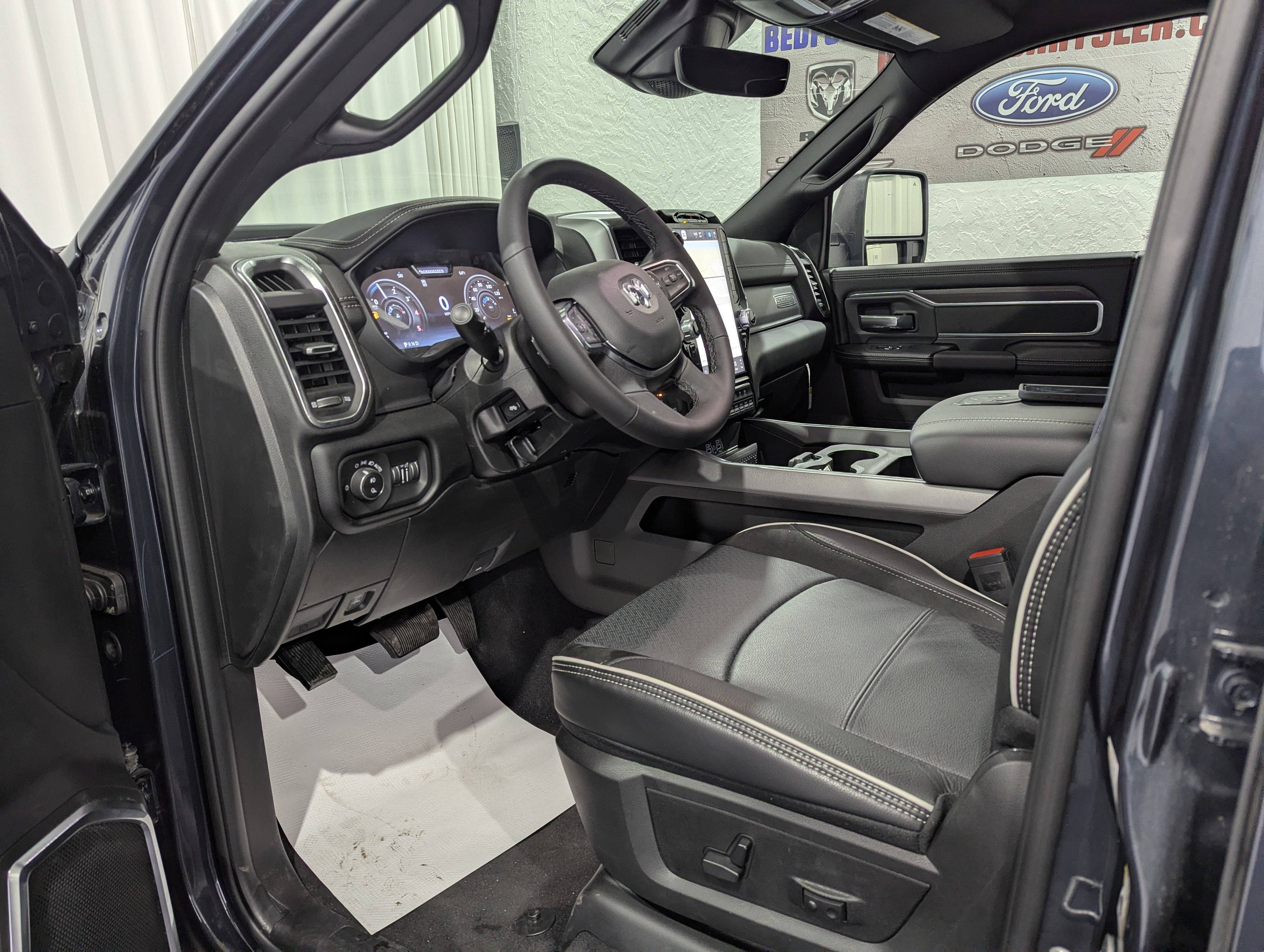 2026 RAM Ram 2500 RAM 2500 LARAMIE MEGA CAB 4X4 6'4' BOX